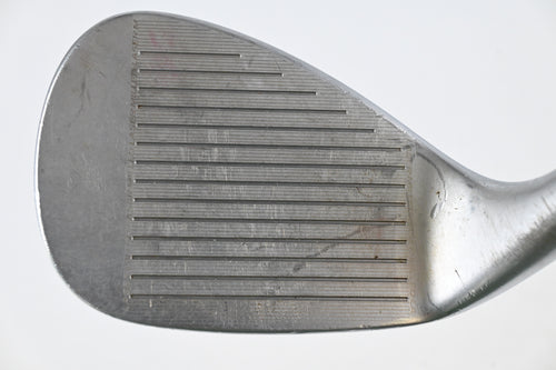 Cleveland 588 Precision Forged Sand Wedge / 54 Degree / Wedge Flex Tour Concept