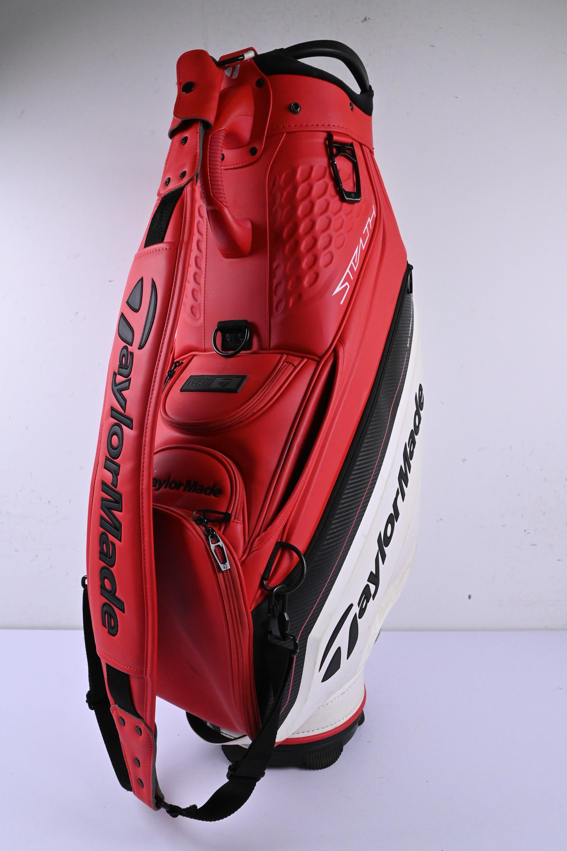 Taylormade Stealth 2 Tour Bag / 6-Way Divider / White, Red & Black