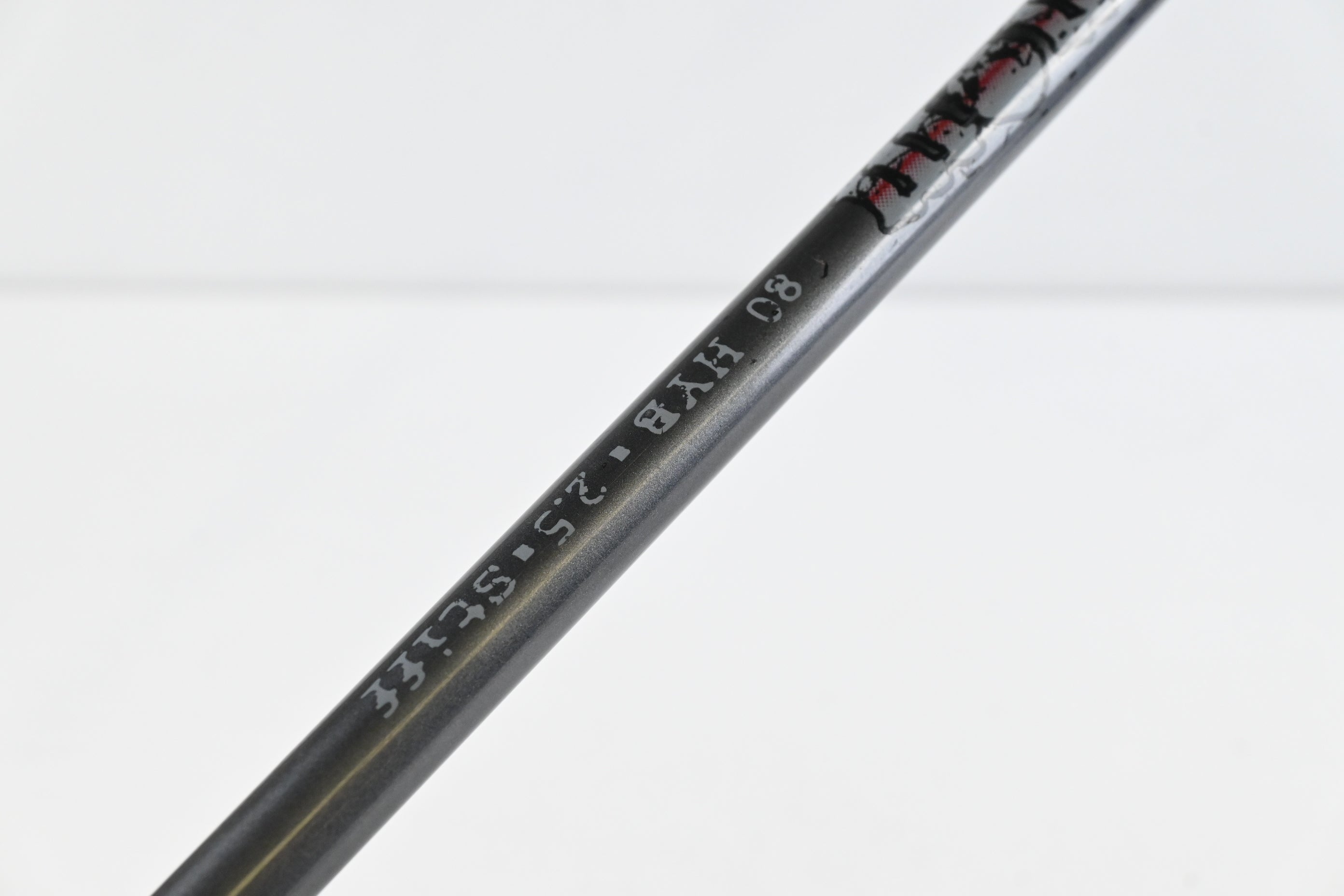 Titleist 915H #2 Hybrid / 17.5 Degree / Stiff Flex Aldila RIP Phenom 80 Shaft