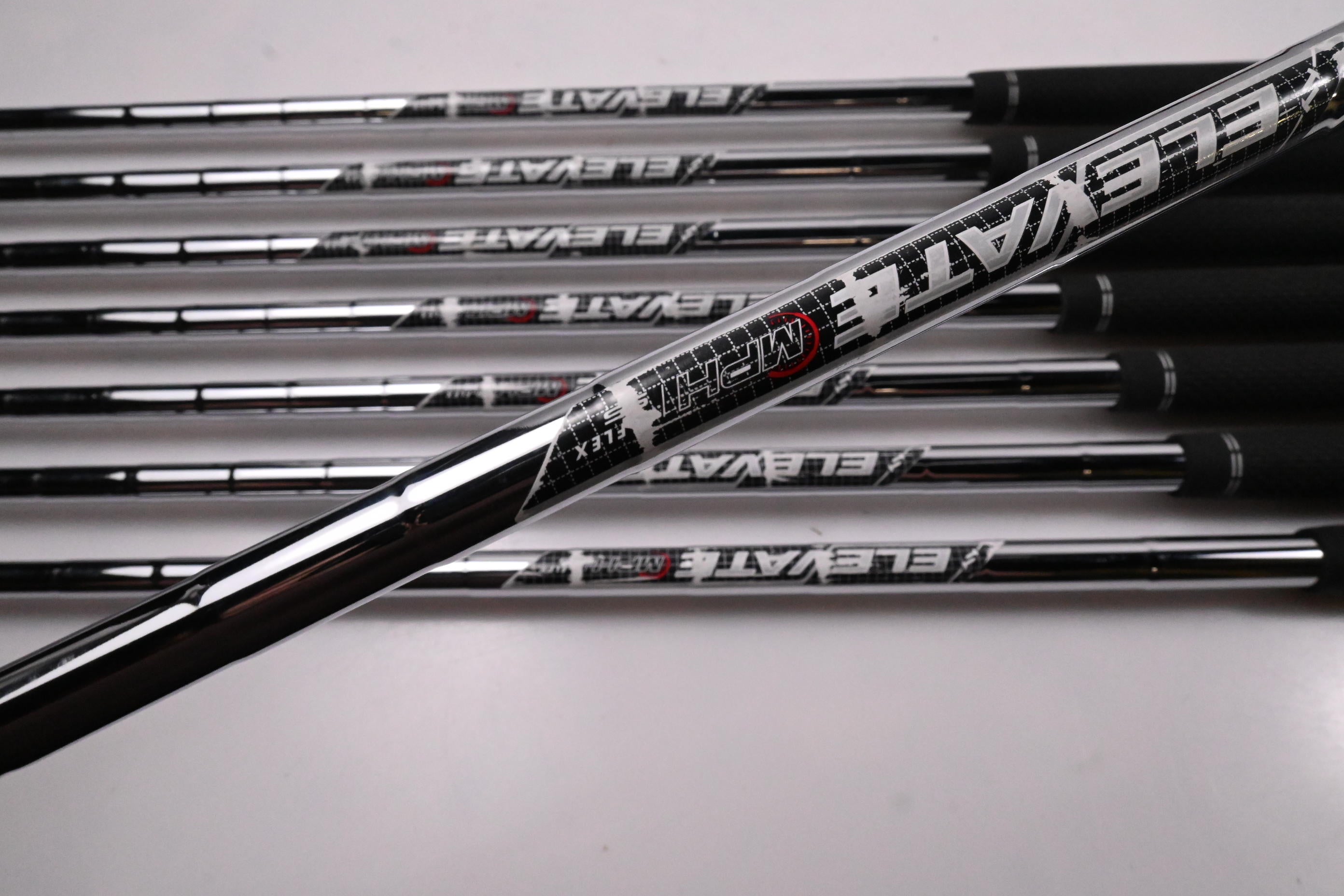 Ping G430 Irons / 5-PW+45°+50° / Black Dot / Regular Flex Elevate MPH 95 Shafts