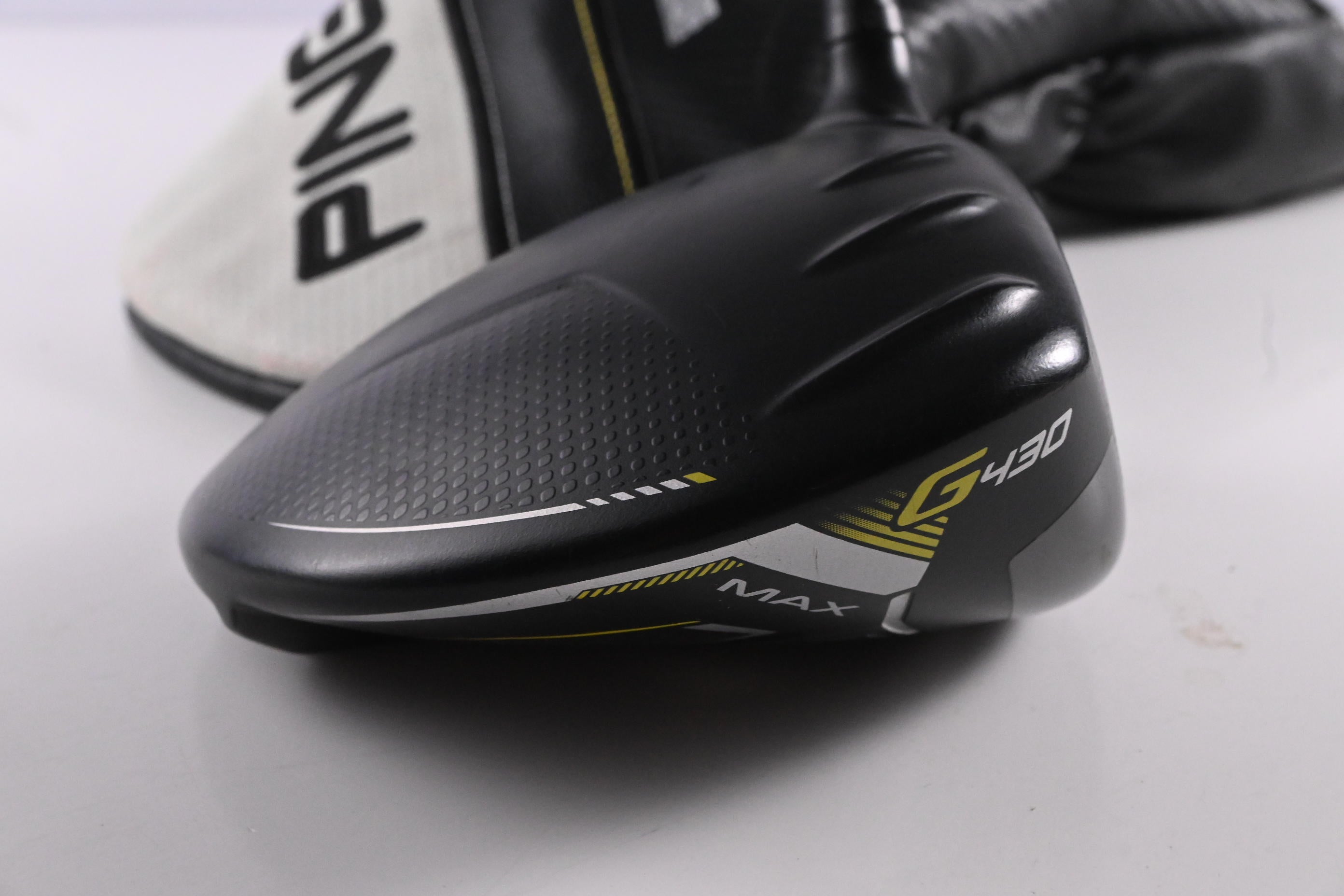 Ping G430 Max Driver / 10.5 Degree / Stiff Flex Ping Tour 2.0 Black 65 Shaft