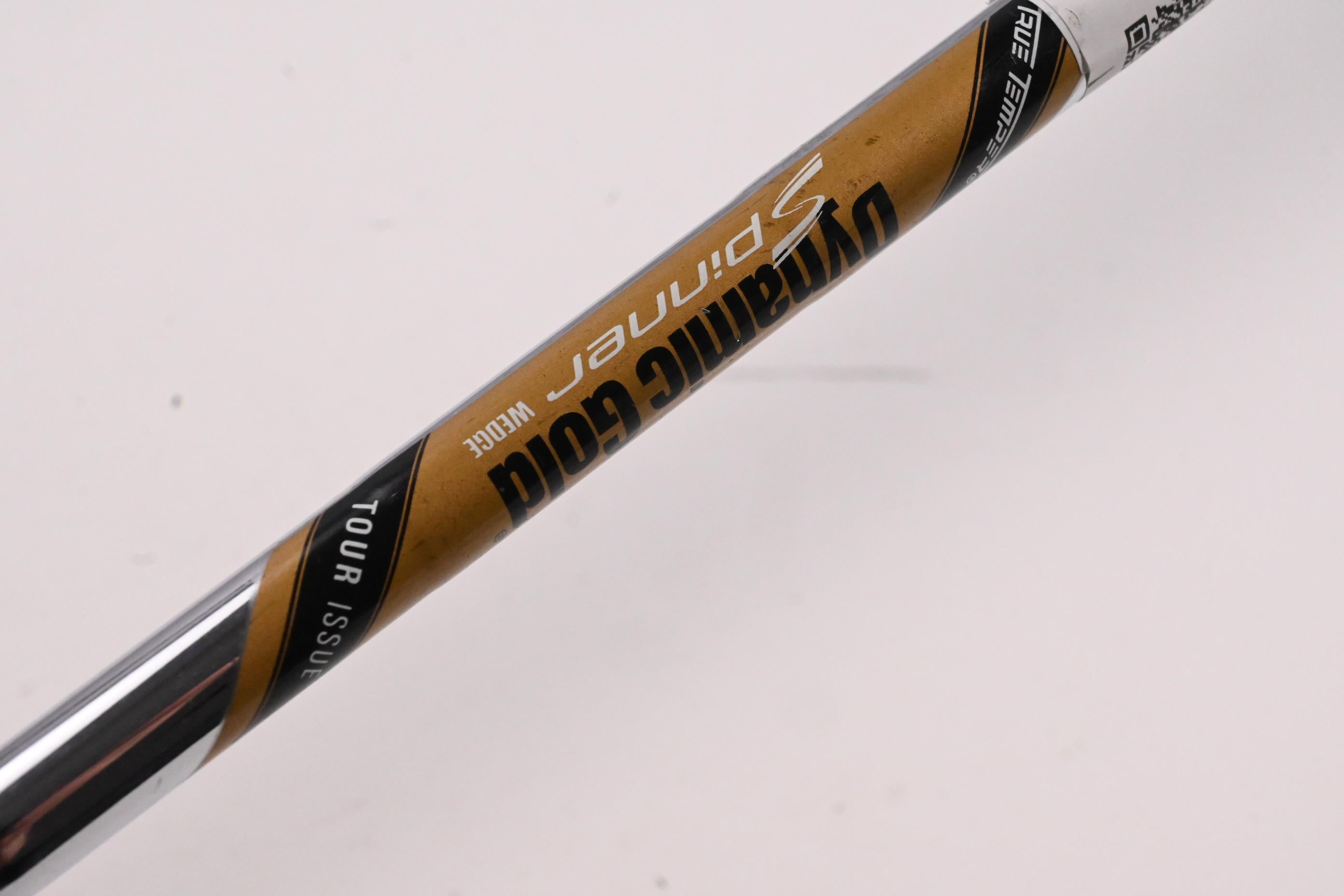Cleveland RTX ZipCore Sand Wedge / 54 Degree / Wedge Flex Dynamic Gold Spinner