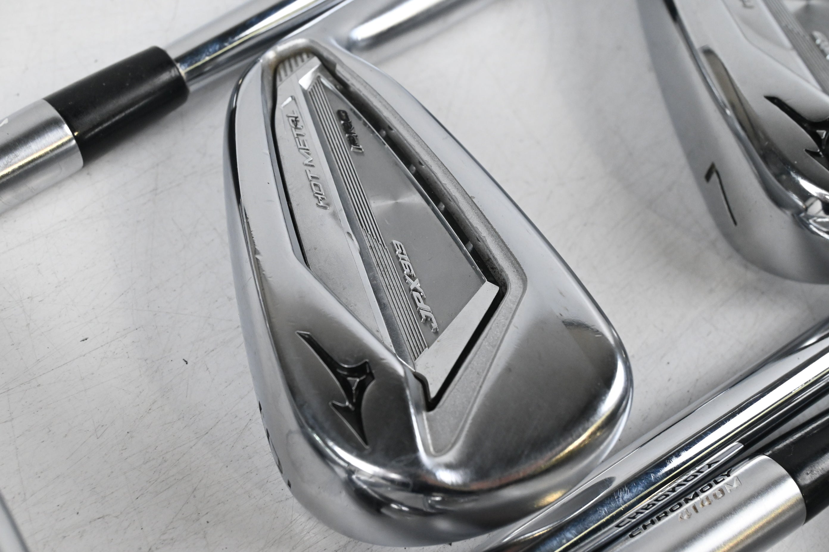 Mizuno JPX 919 Hot Metal Pro Irons / 5-PW / Stiff Flex Dynamic Gold 105 Shafts