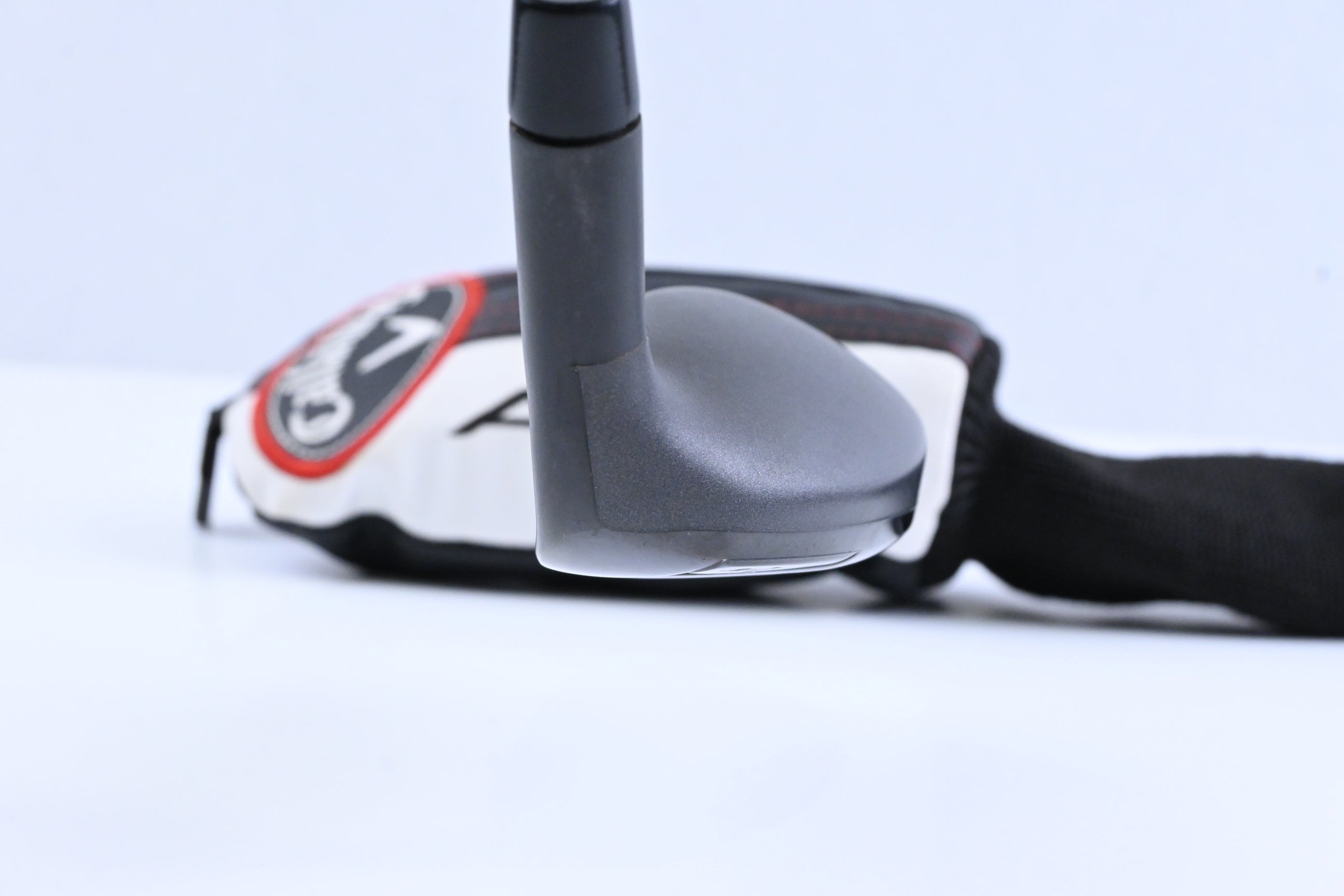Callaway Apex #2 Hybrid / 18 Degree / Stiff Flex Kuro Kage Black 80 Shaft