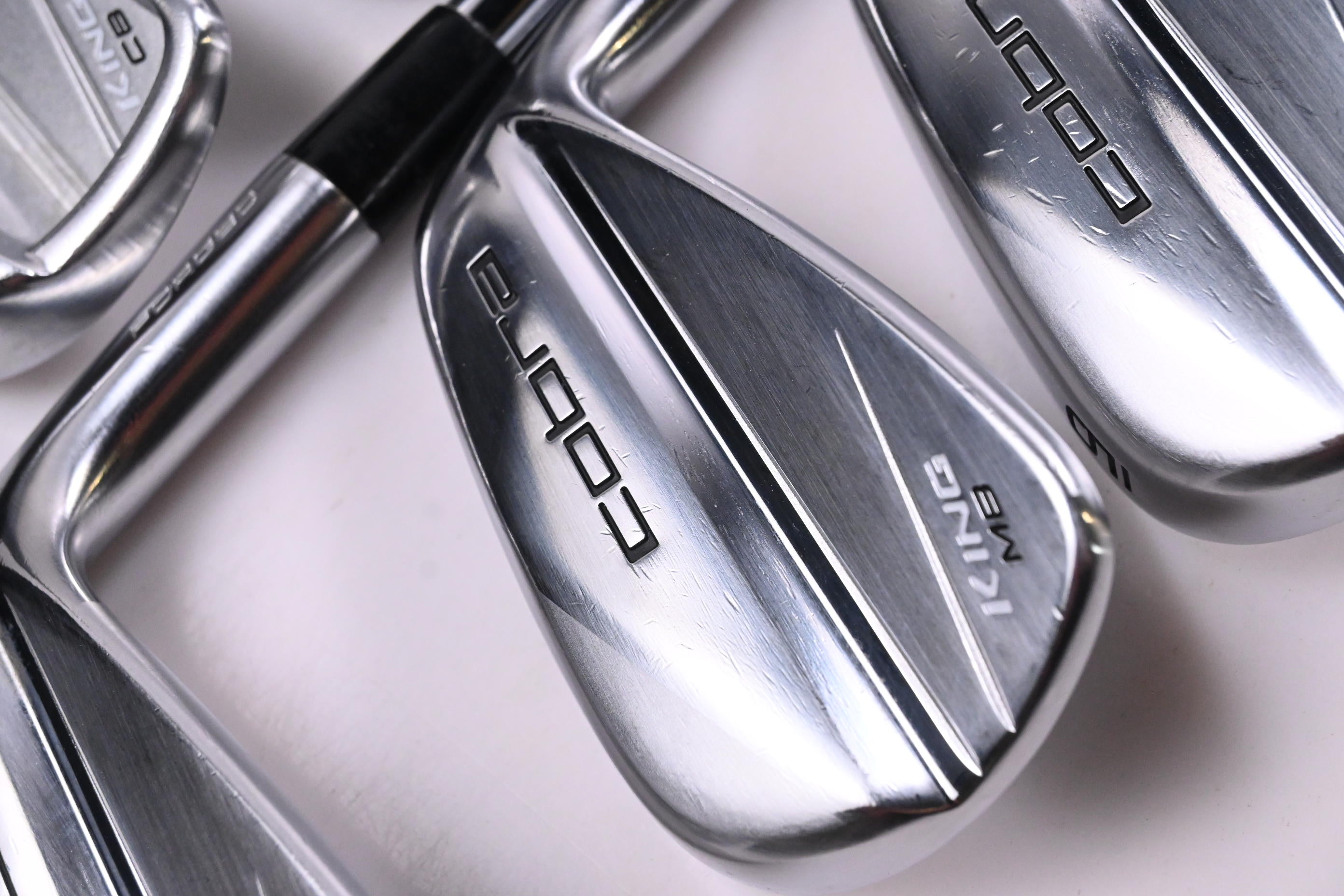 Cobra King CB/MB Irons / 4-PW / X-Flex KBS $-Taper Lite 105 Shafts