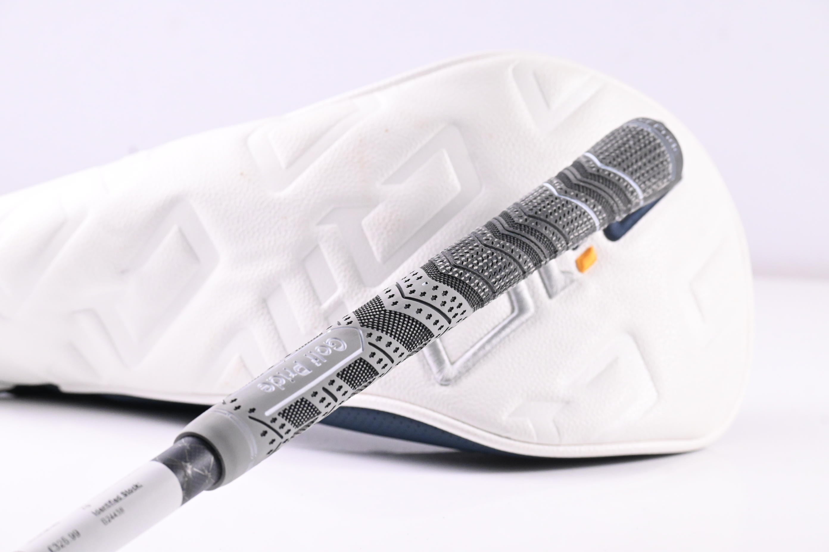 Left Hand Taylormade Qi10 Max Driver / 10.5 Degree / Regular Flex Tensei AV 65
