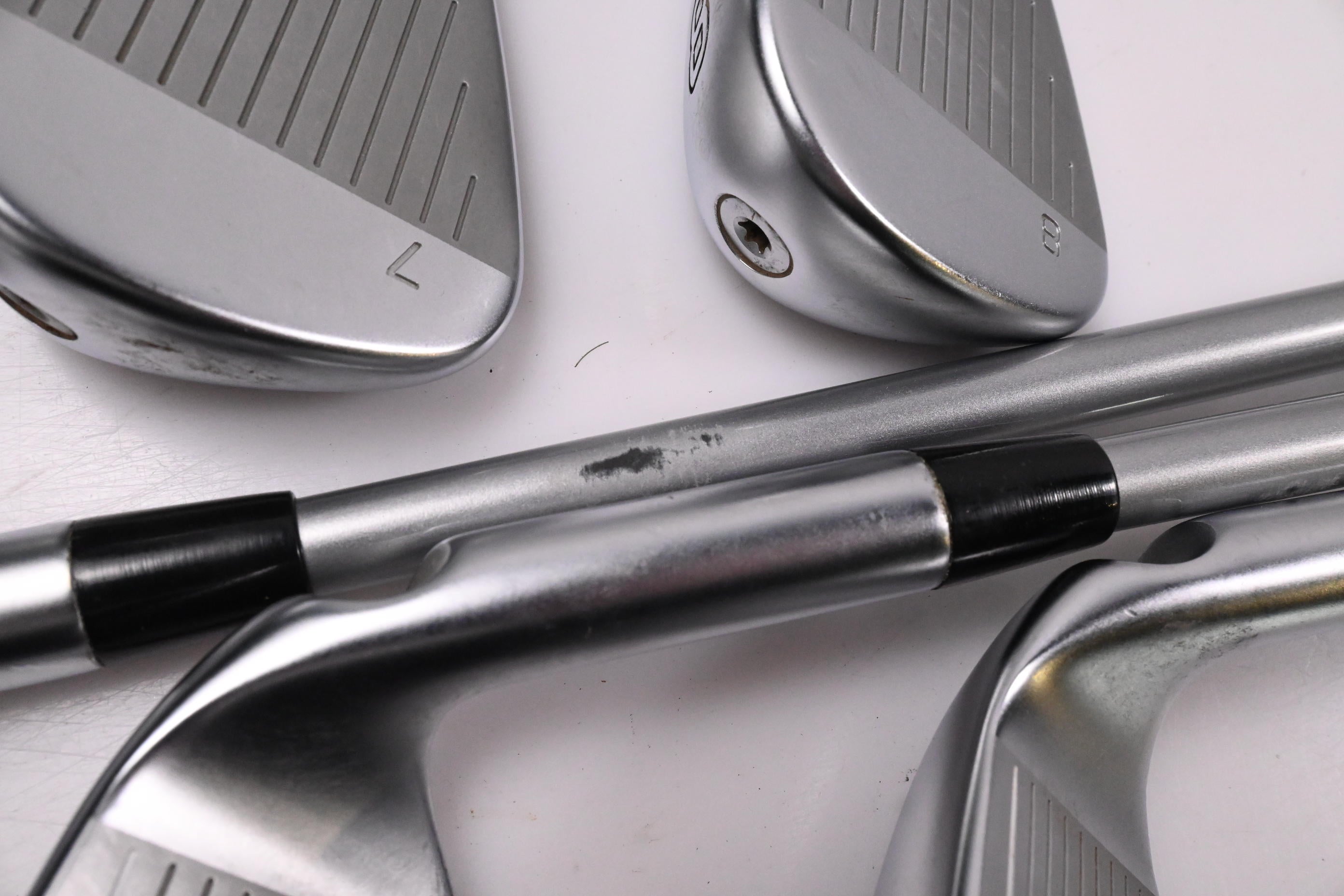 Left Hand Ping G730 Irons / 6-PW+GW / Black Dot / Senior Flex Ping Alta Quick 45