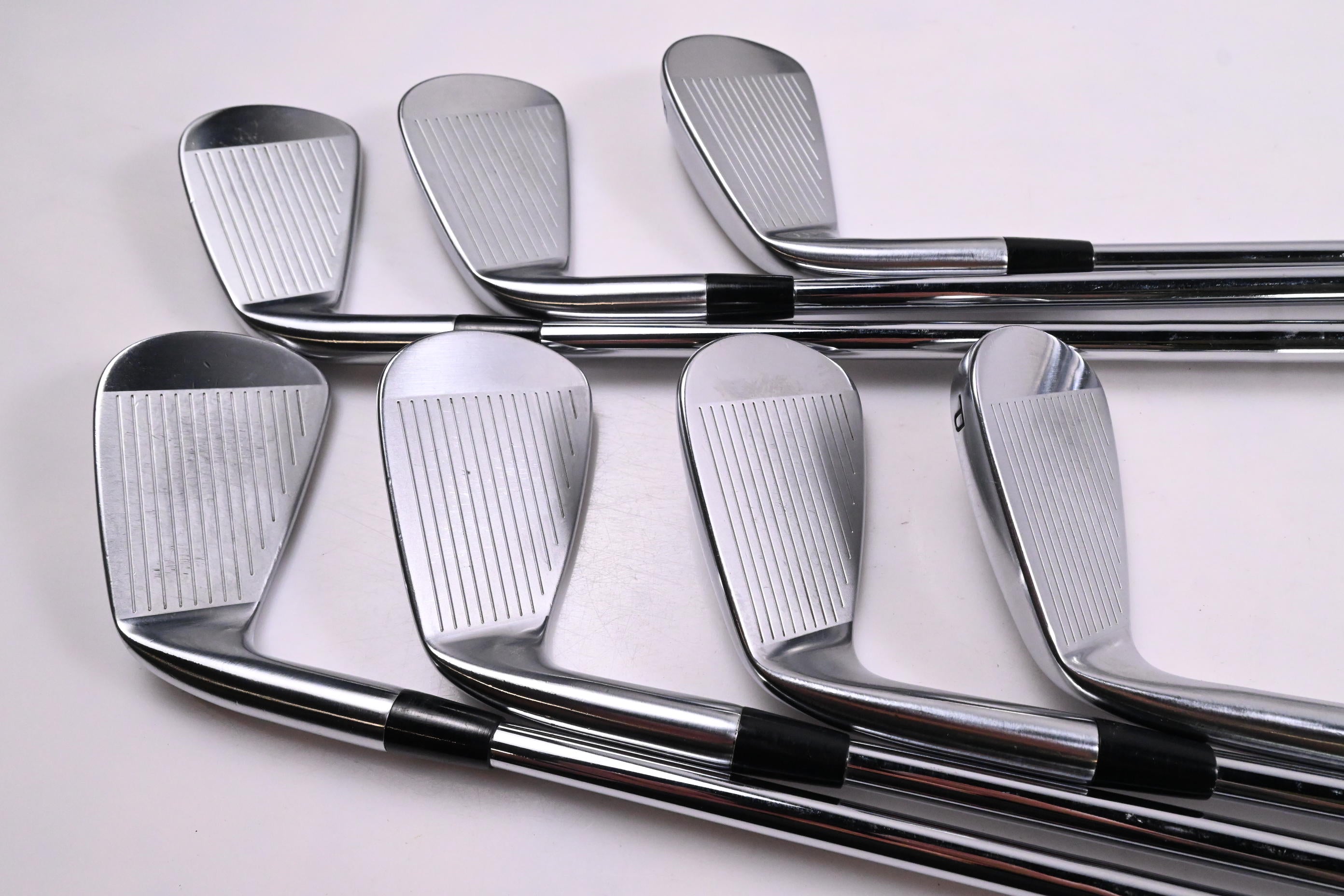 Cobra King CB/MB Irons / 4-PW / X-Flex KBS $-Taper Lite 105 Shafts