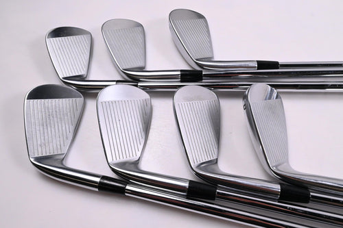 Cobra King CB/MB Irons / 4-PW / X-Flex KBS $-Taper Lite 105 Shafts