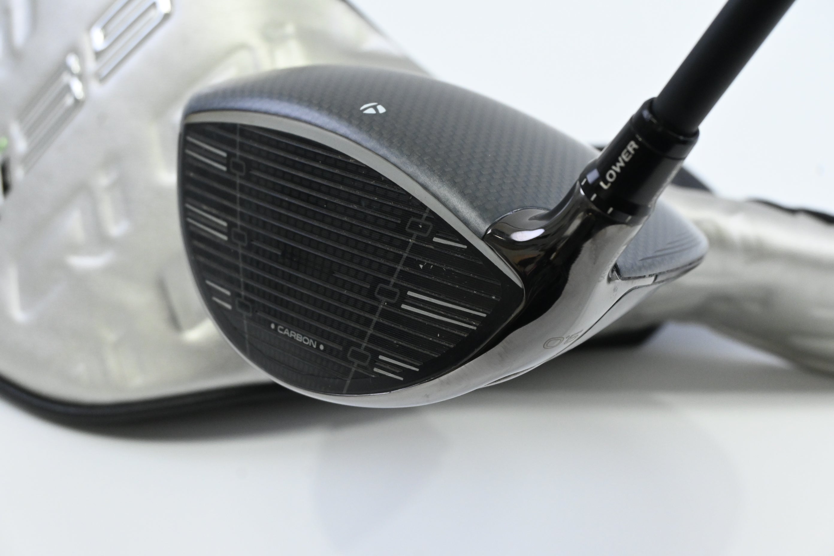 Taylormade Qi35 Driver / 9 Degree / X-Flex Kai'li Dark Waves Blue CB 60 Shaft