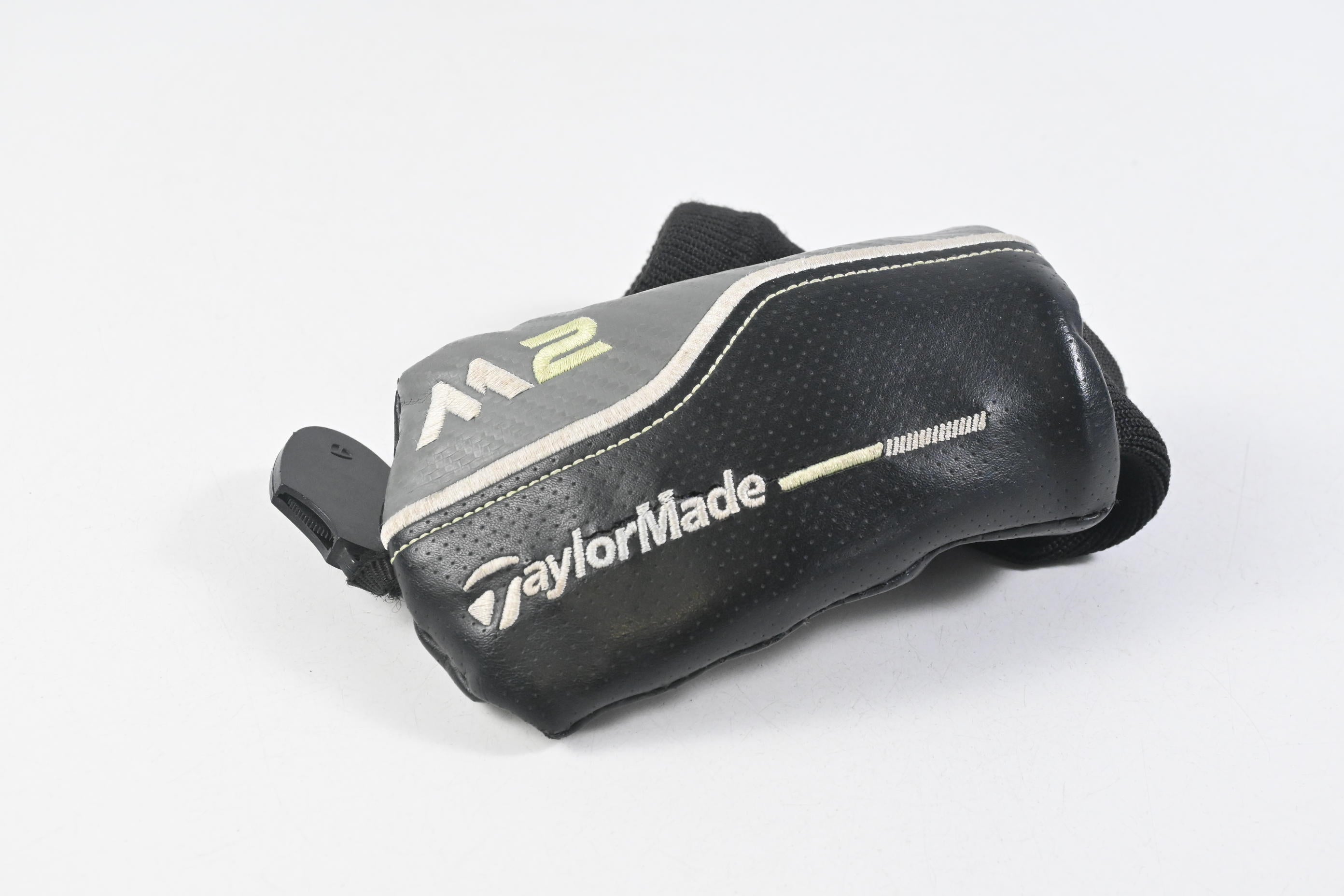 Taylormade M2 2017 #4 Hybrid / 22 Degree / Regular Flex REAX 65 Shaft