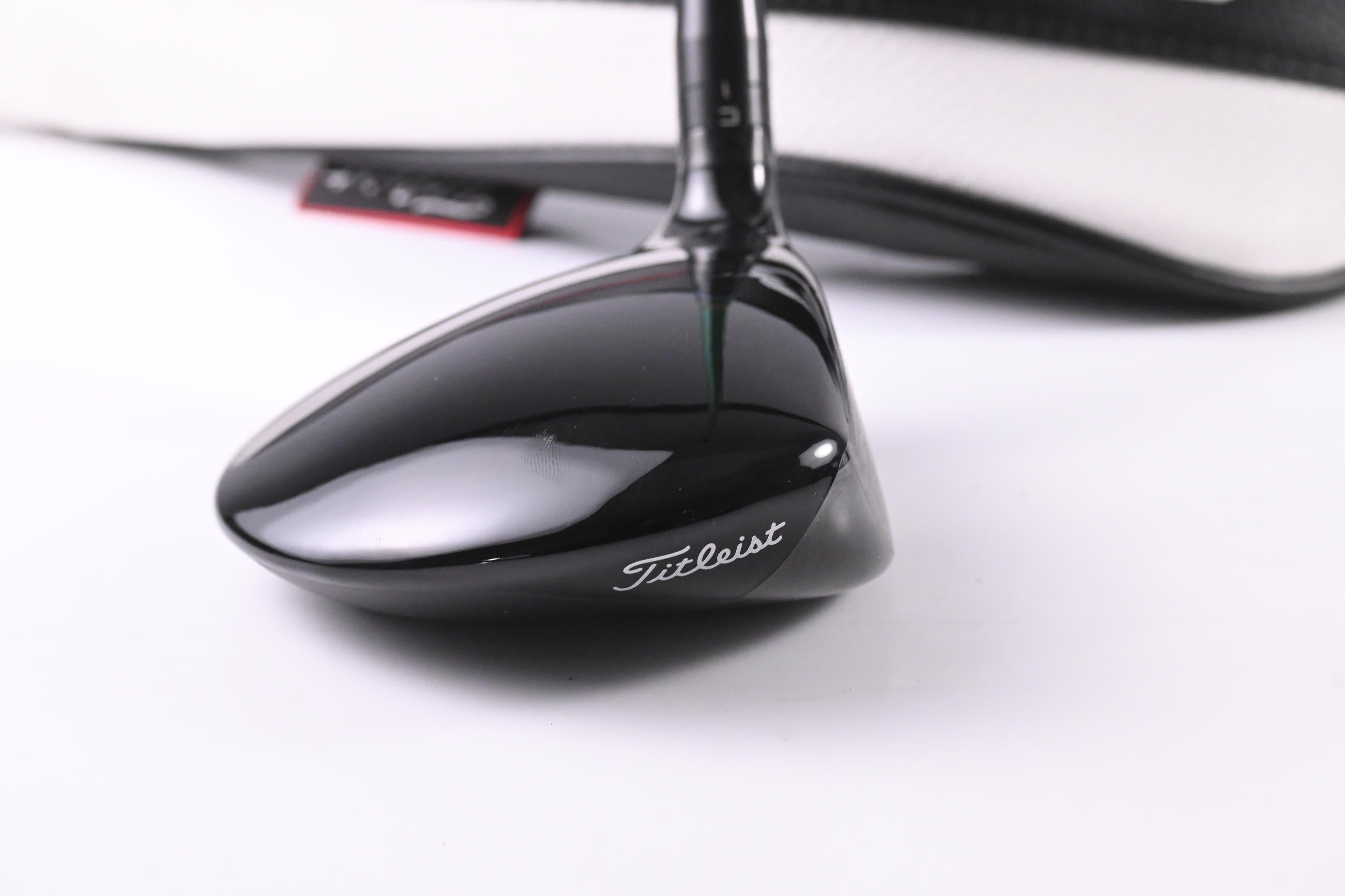 Titleist GT1 3Tour #3 Wood / 15 Degree / X-Flex ACCRA GX Green 200F Shaft