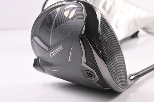 Taylormade Qi35 Driver / 12 Degree / Regular Flex Vanquish 5 Shaft