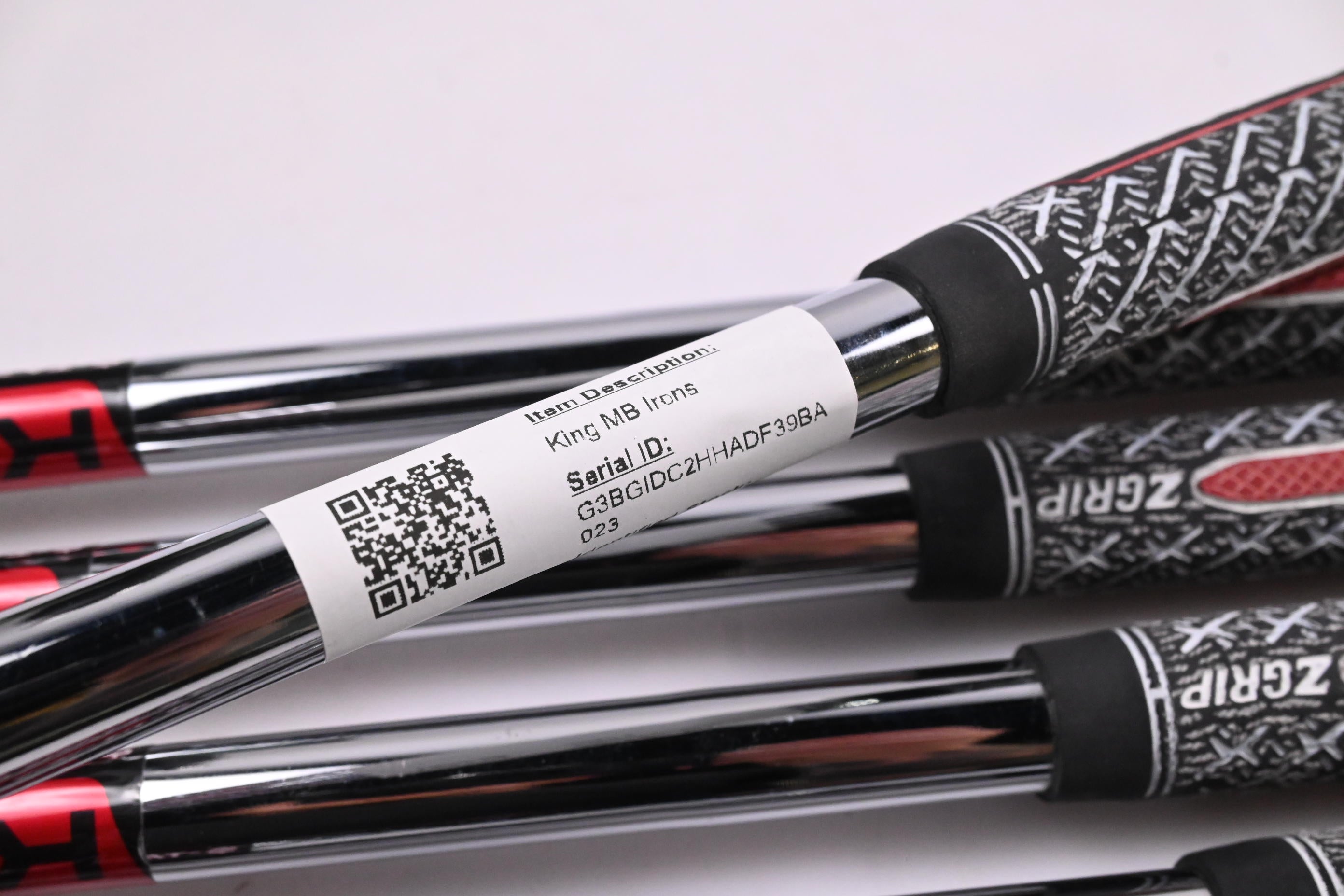 Cobra King CB/MB Irons / 4-PW / X-Flex KBS $-Taper Lite 105 Shafts