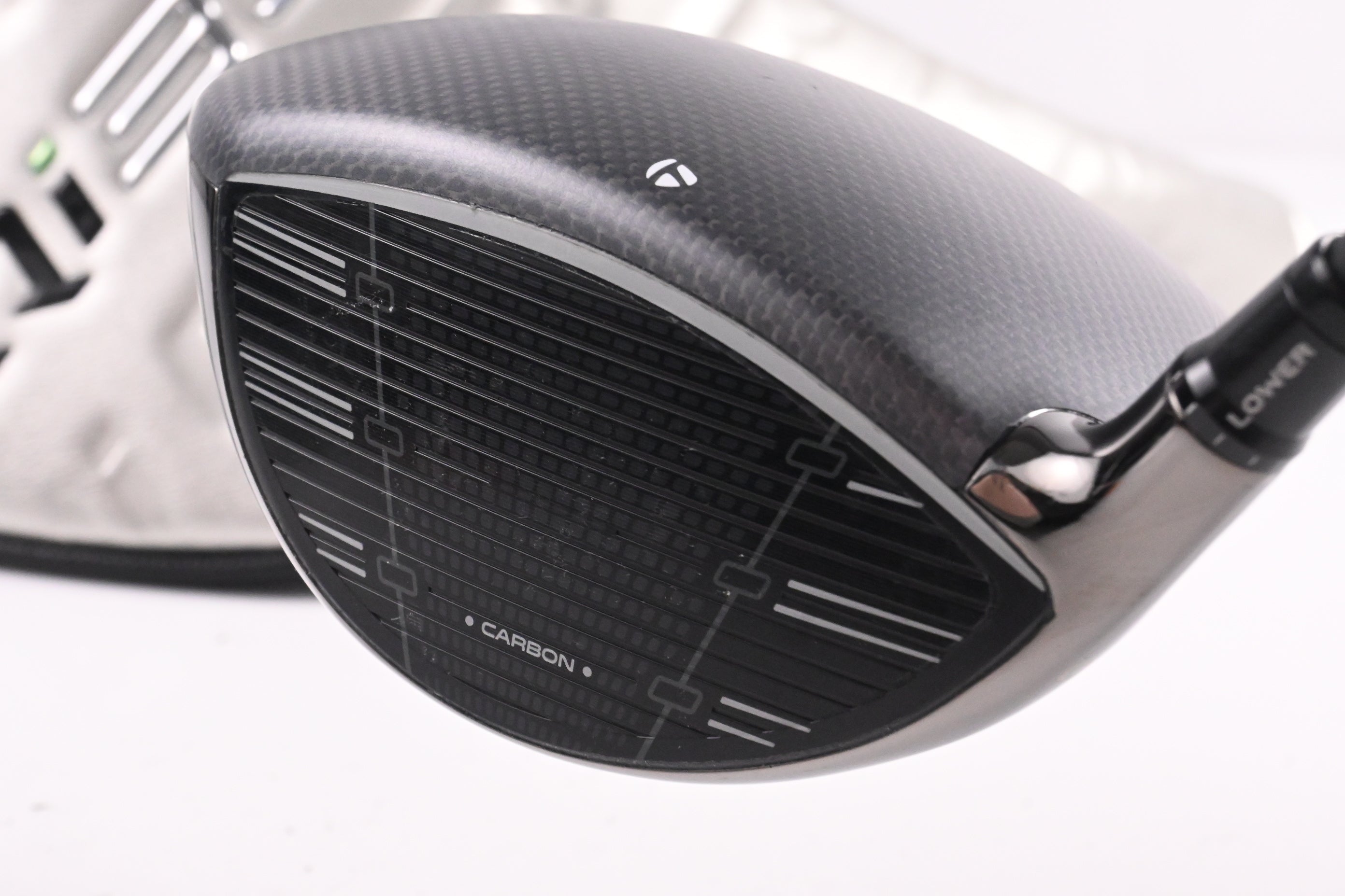 Taylormade Qi35 Driver / 12 Degree / Regular Flex Vanquish 5 Shaft