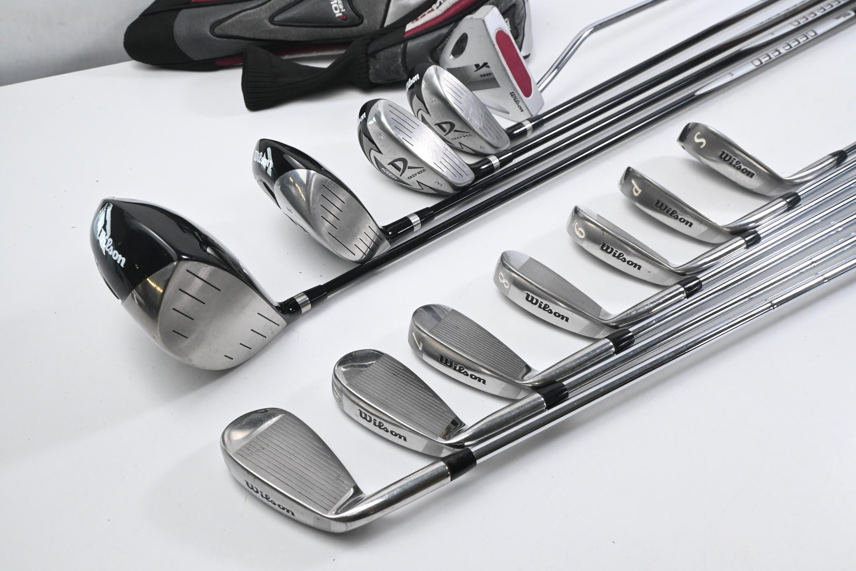 Wilson Deep Red Package Set / Woods, Irons, Putter, Bag