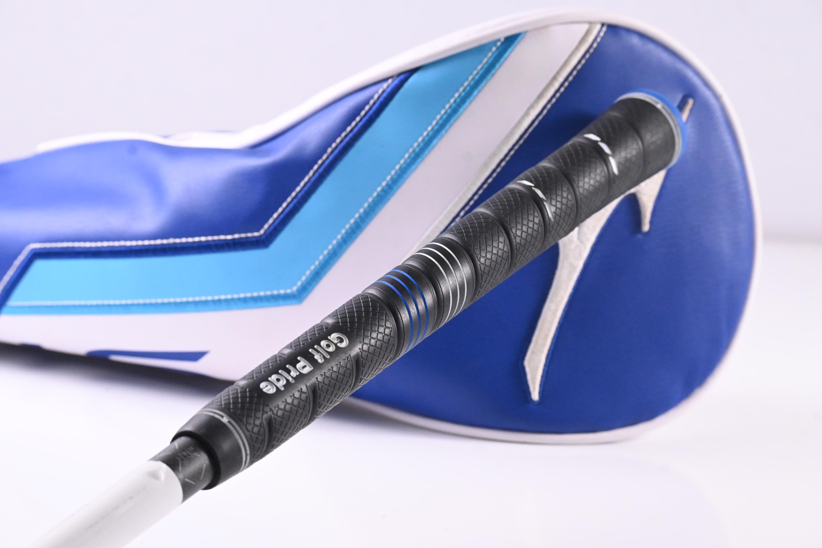 Mizuno ST-Max 230 Driver / 10.5 Degree / Regular Flex Tensei 1K Blue 55 Shaft