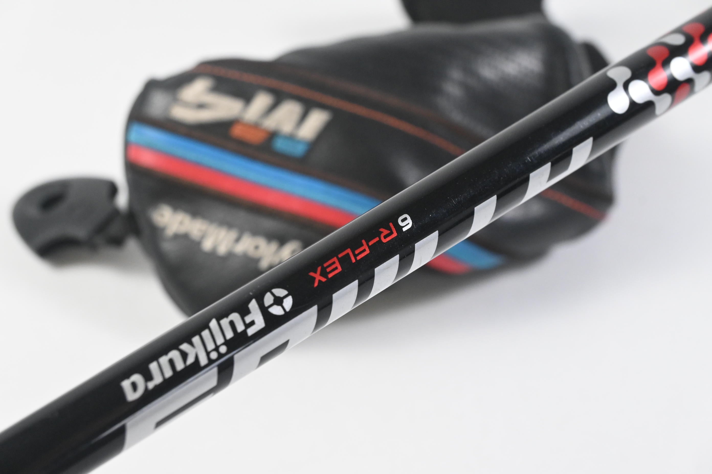 Taylormade M4 #3 Hybrid / 19 Degree / Regular Flex Fujikura Atmos Red 6 Shaft