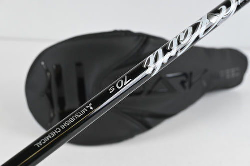 Cobra Darkspeed LS Driver / 10.5 Degree / Stiff Flex Kai'li White 70 Shaft
