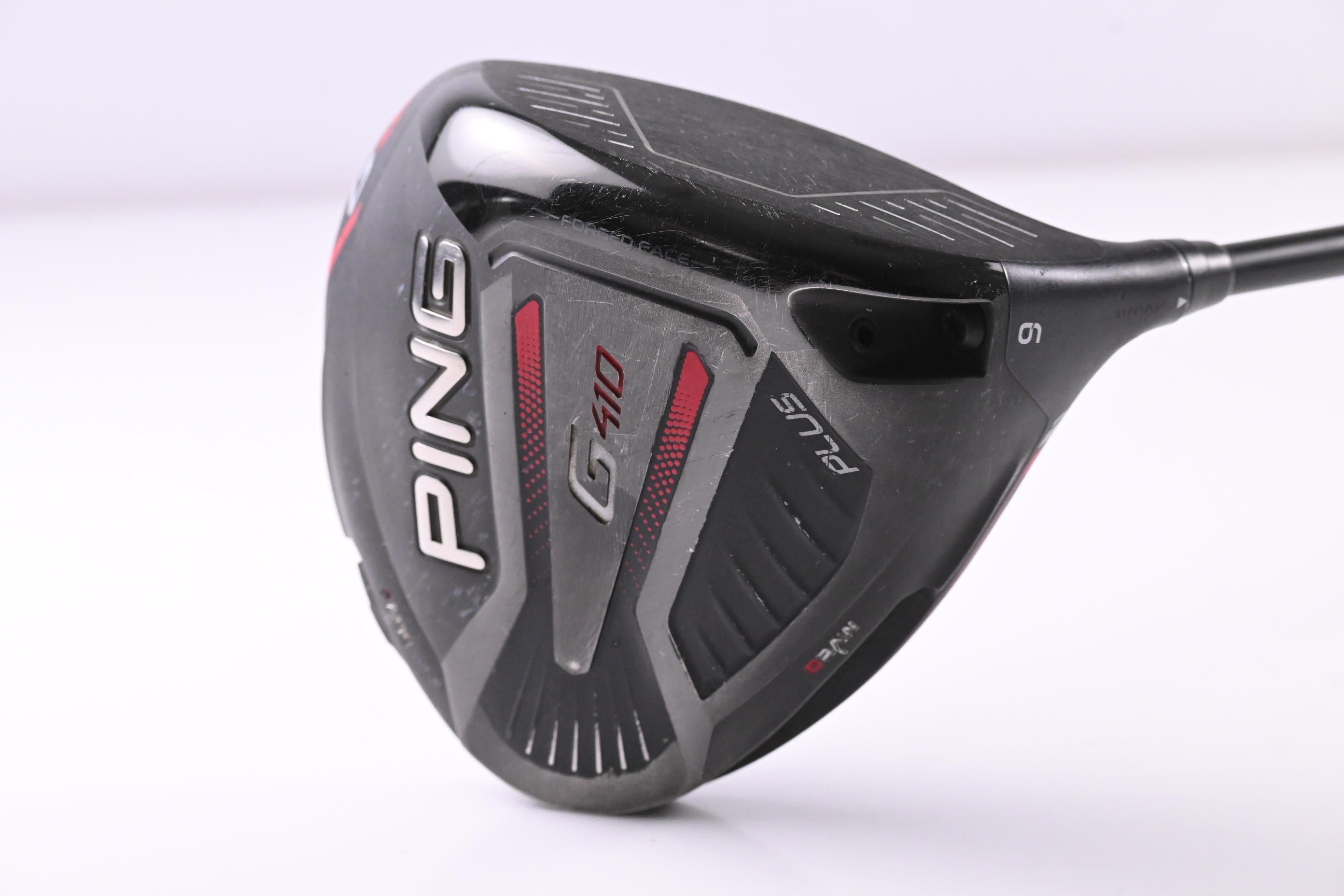 Ping G410 Plus Driver / 9 Degree / Regular Flex Aldila Rogue White 70 Shaft