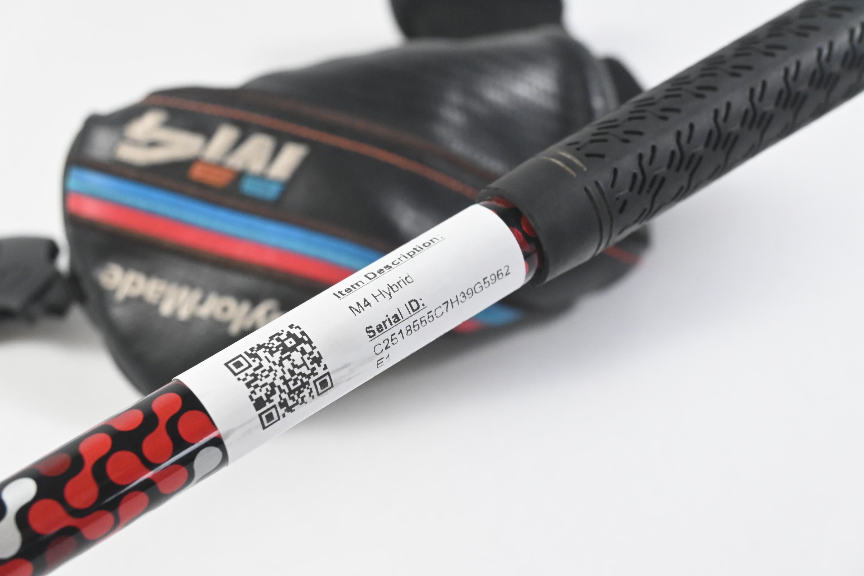 Taylormade M4 #3 Hybrid / 19 Degree / Regular Flex Fujikura Atmos Red 6 Shaft
