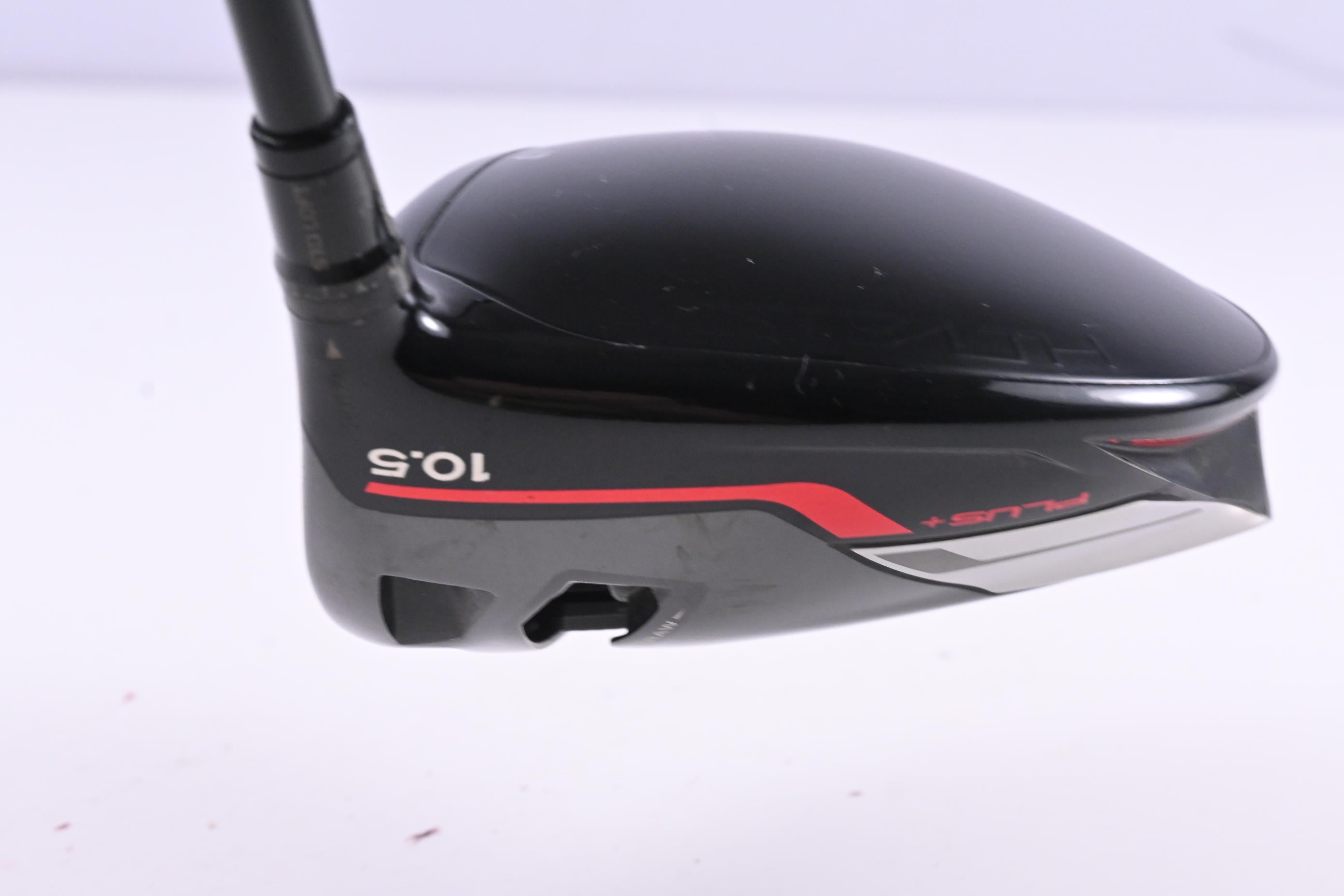 Taylormade Stealth Plus Driver / 10.5 Degree / X-Flex Kai'Li White 70 Shaft