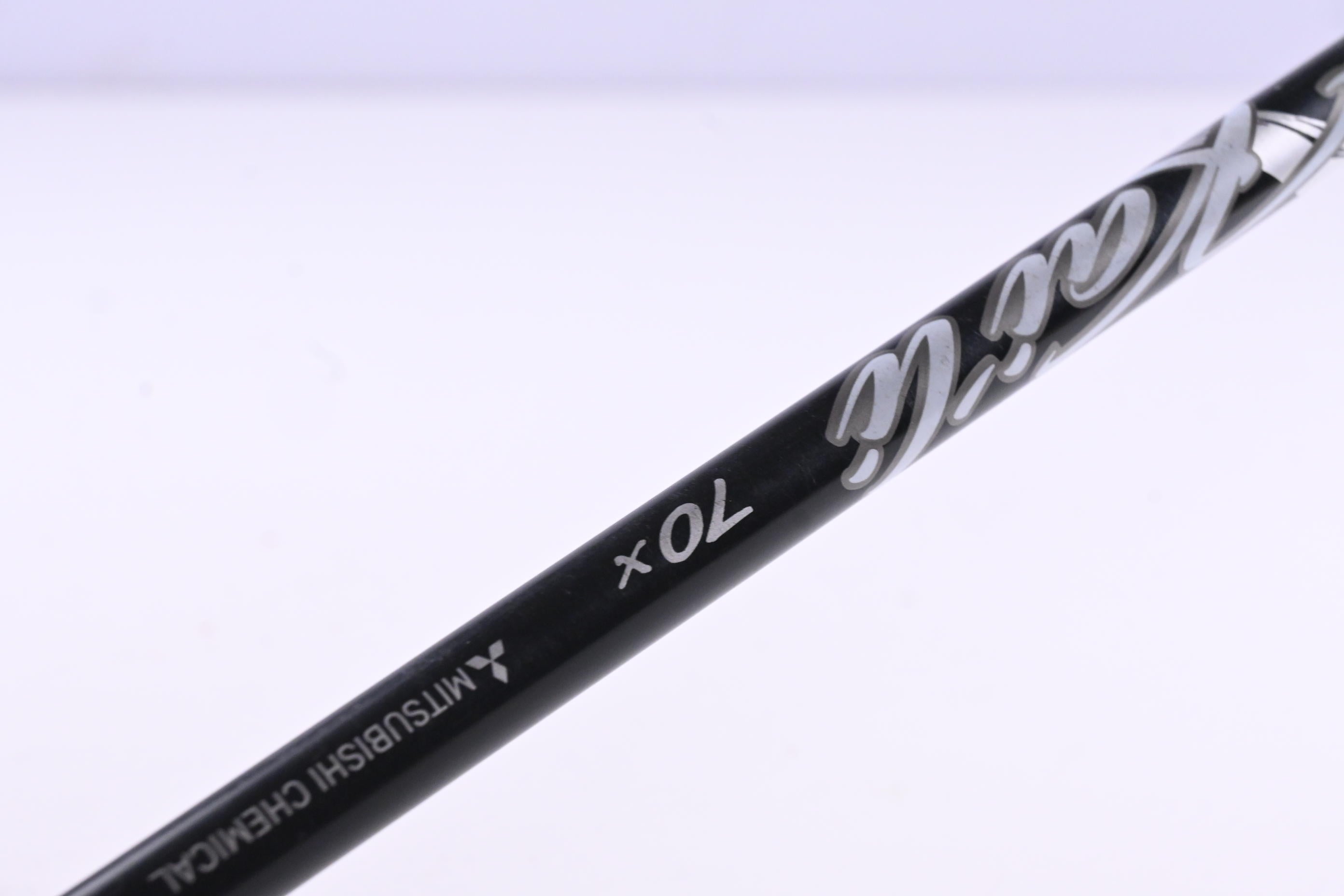Taylormade Stealth Plus Driver / 10.5 Degree / X-Flex Kai'Li White 70 Shaft