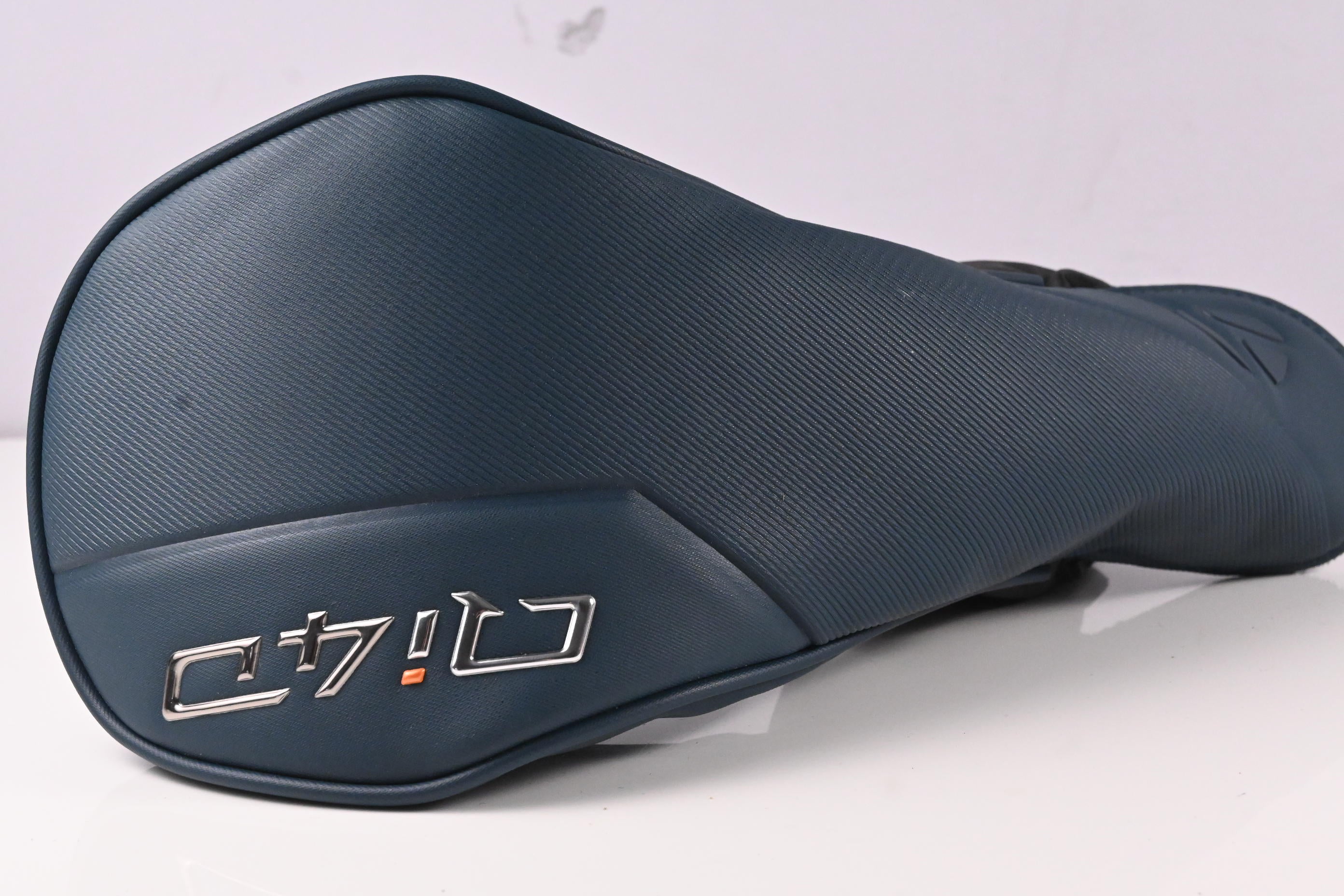 Taylormade Qi4D LS Driver / 10.5 Degree / Stiff Flex Reax Blue 50 Shaft