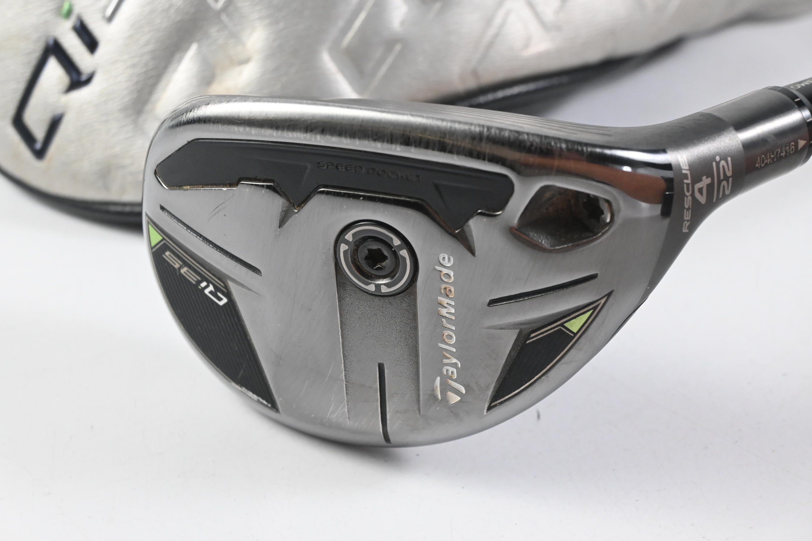 Taylormade Qi35 #4 Hybrid / 22 Degree / Regular Flex Fujikura Ventus Blue 6