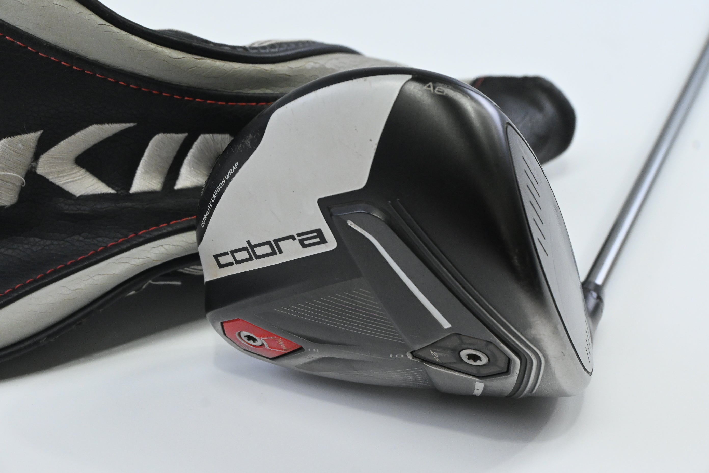 Cobra King F9 Driver / 10.5 Degree / Regular Flex UST Helium 59 Shaft
