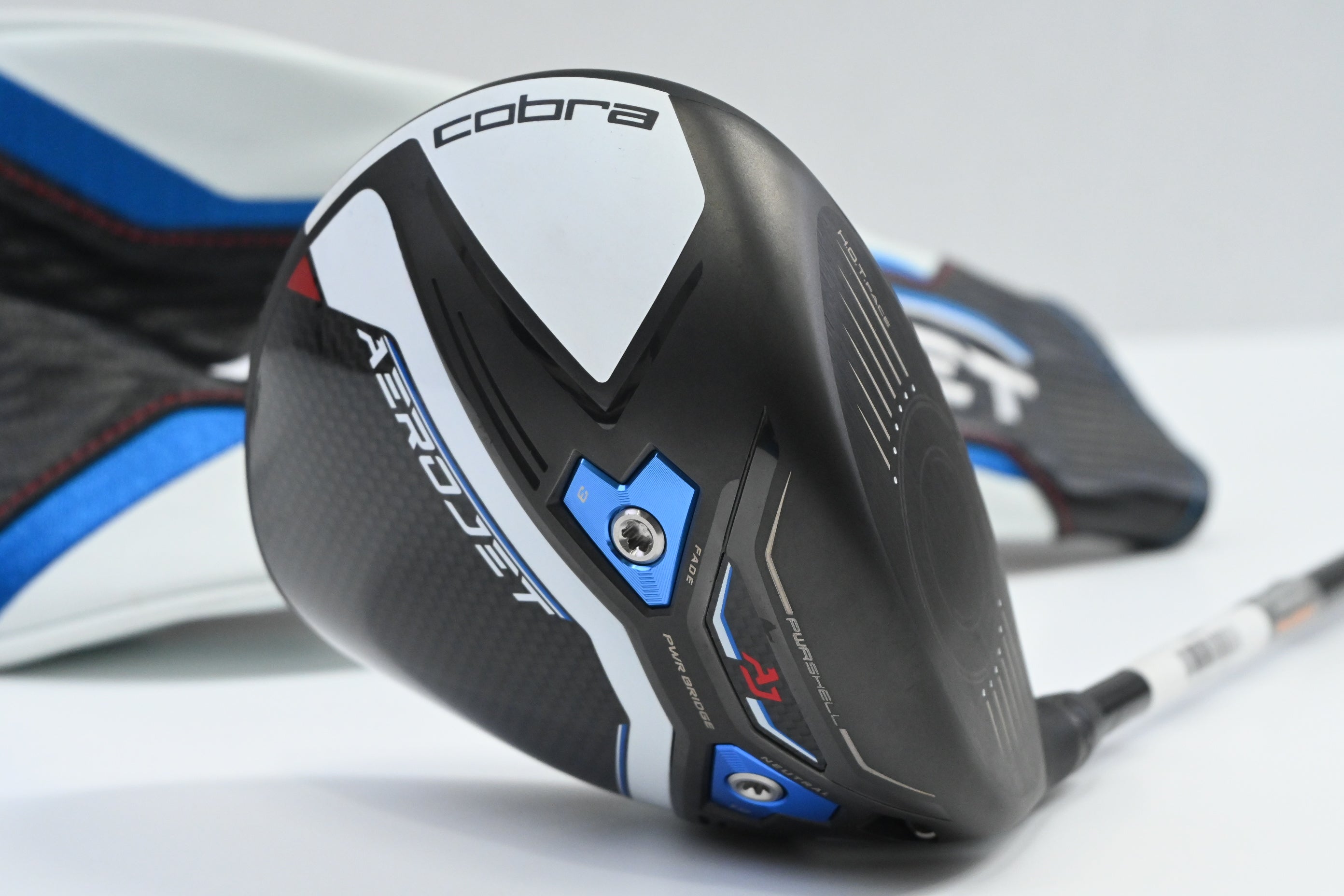 Cobra Aerojet LS Driver / 10.5 Degree / Regular Flex Kai'li Blue 60 Shaft