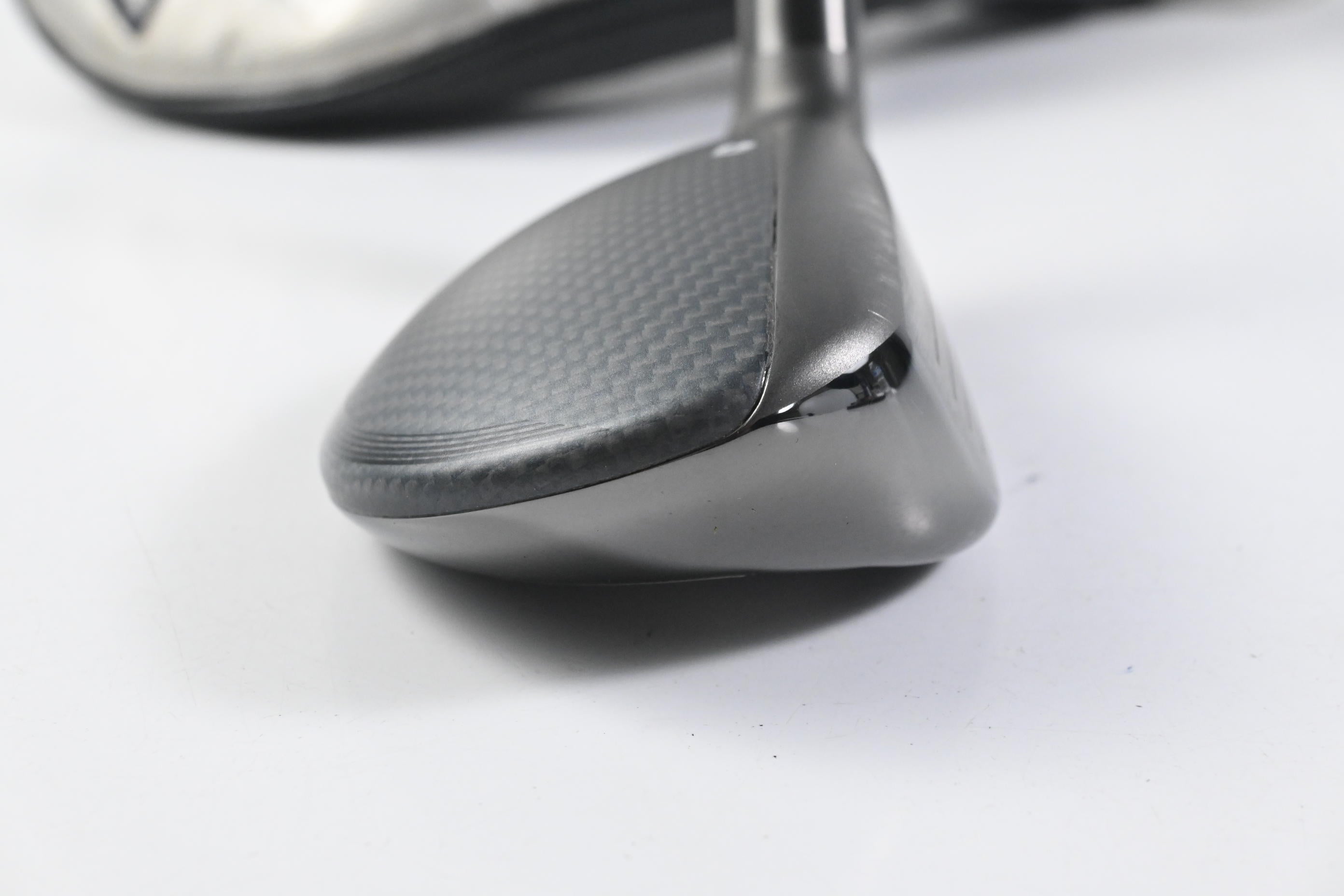Taylormade Qi35 #4 Hybrid / 22 Degree / Regular Flex Fujikura Ventus Blue 6
