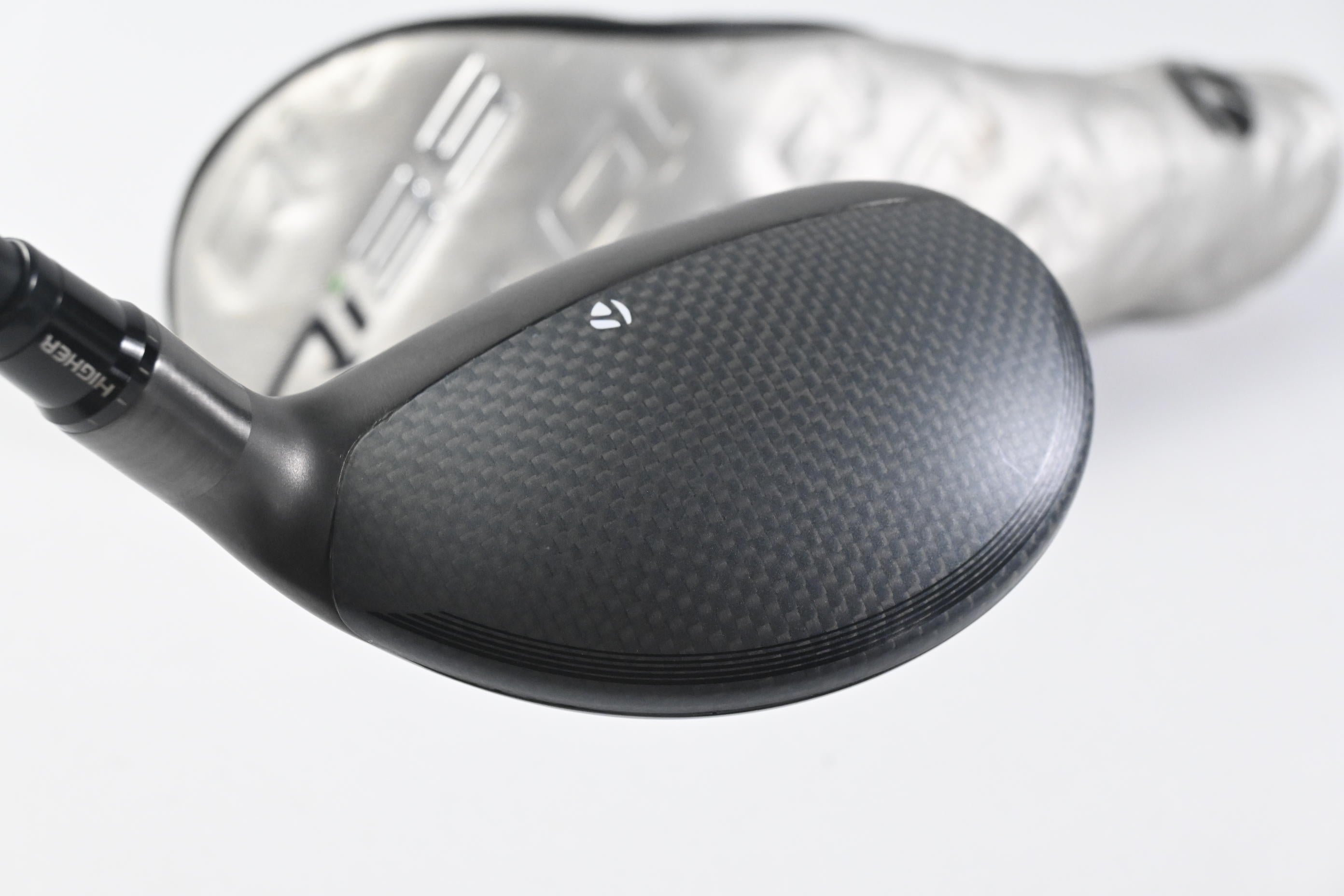 Taylormade Qi35 #4 Hybrid / 22 Degree / Regular Flex Fujikura Ventus Blue 6