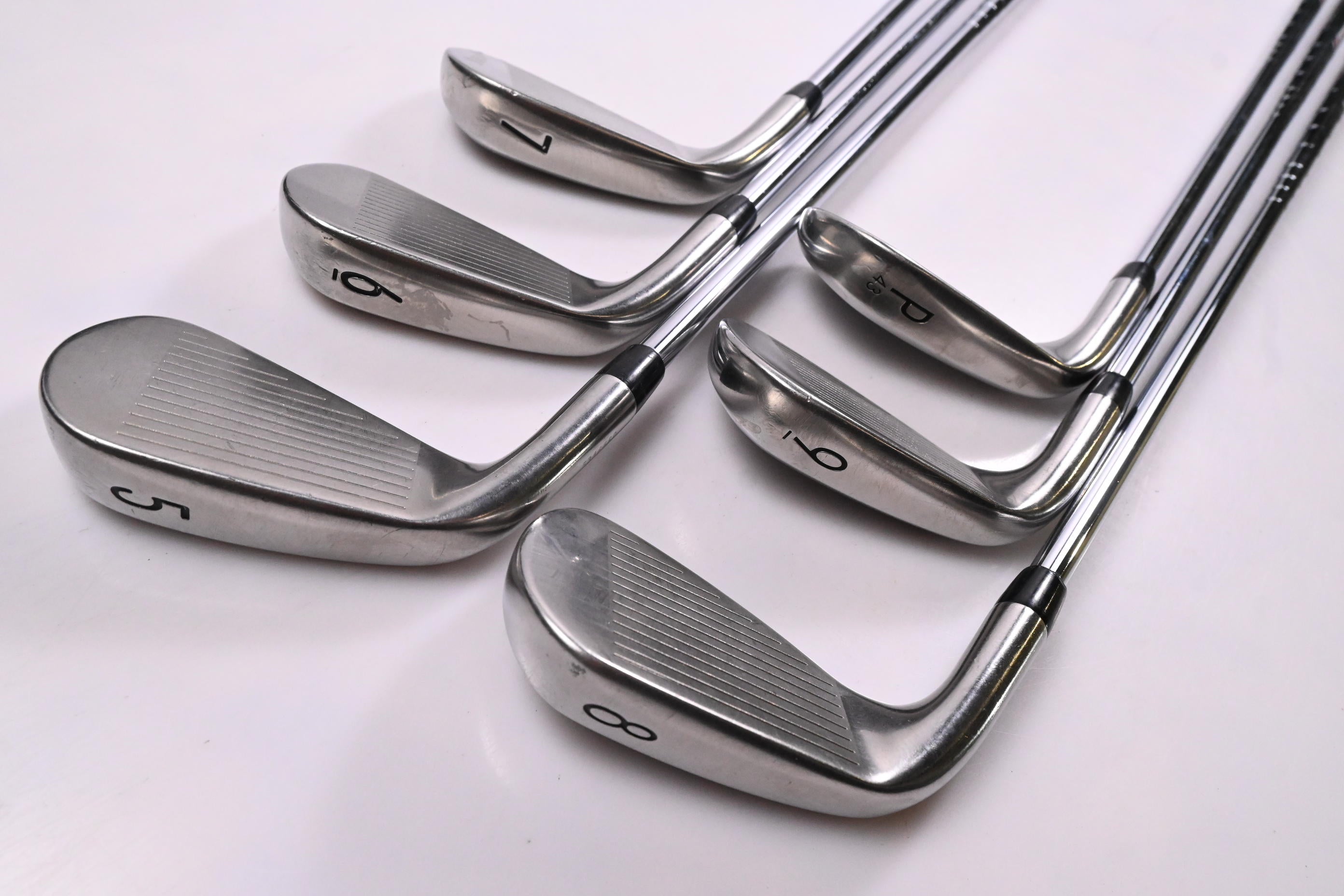 Titleist T300 2019 Irons / 5-PW / Regular Flex AMT Red R300 Shafts