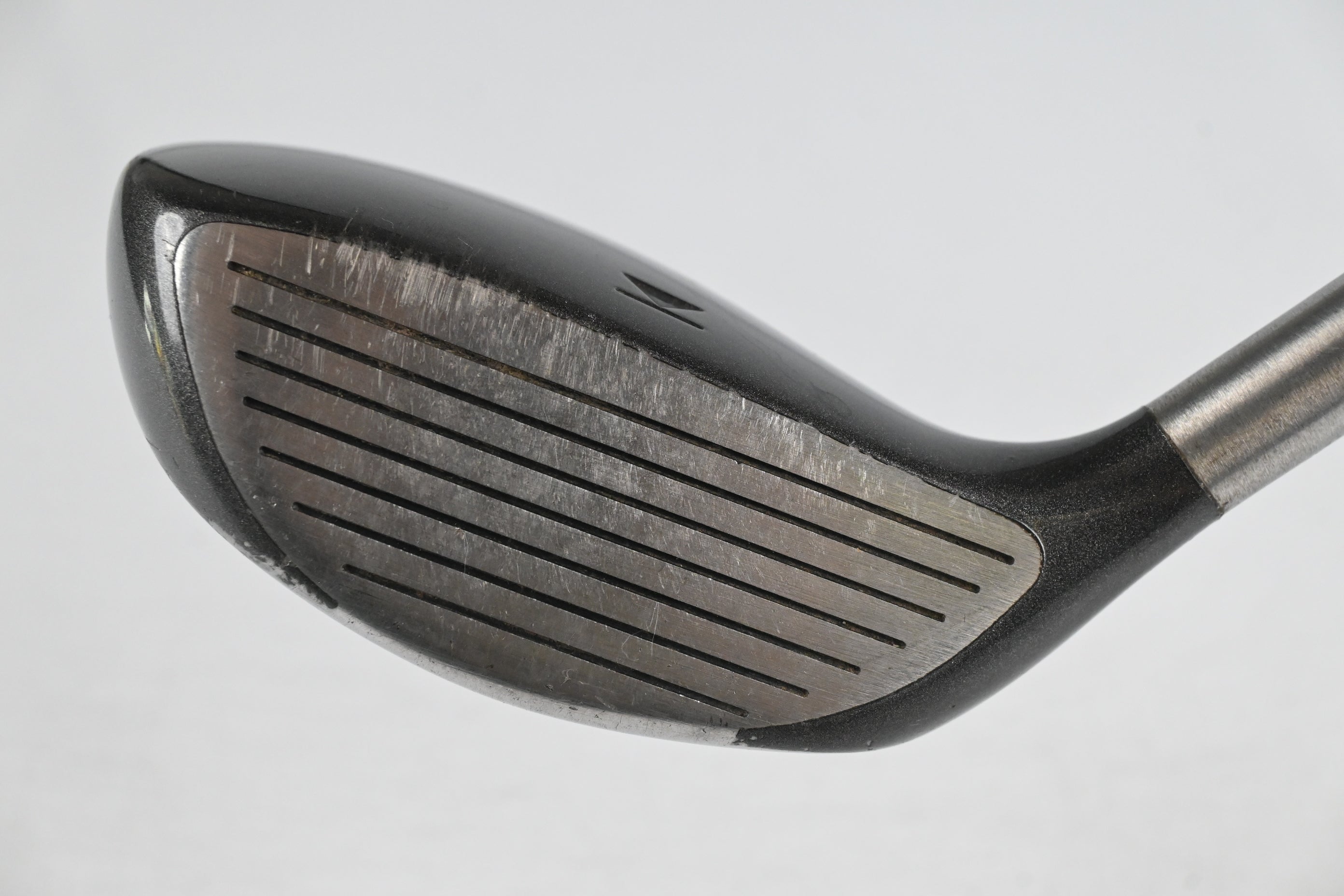 Titleist 975 F #3 Wood / 14.5 Degree / Regular Flex Dynamic Gold Steel Shaft