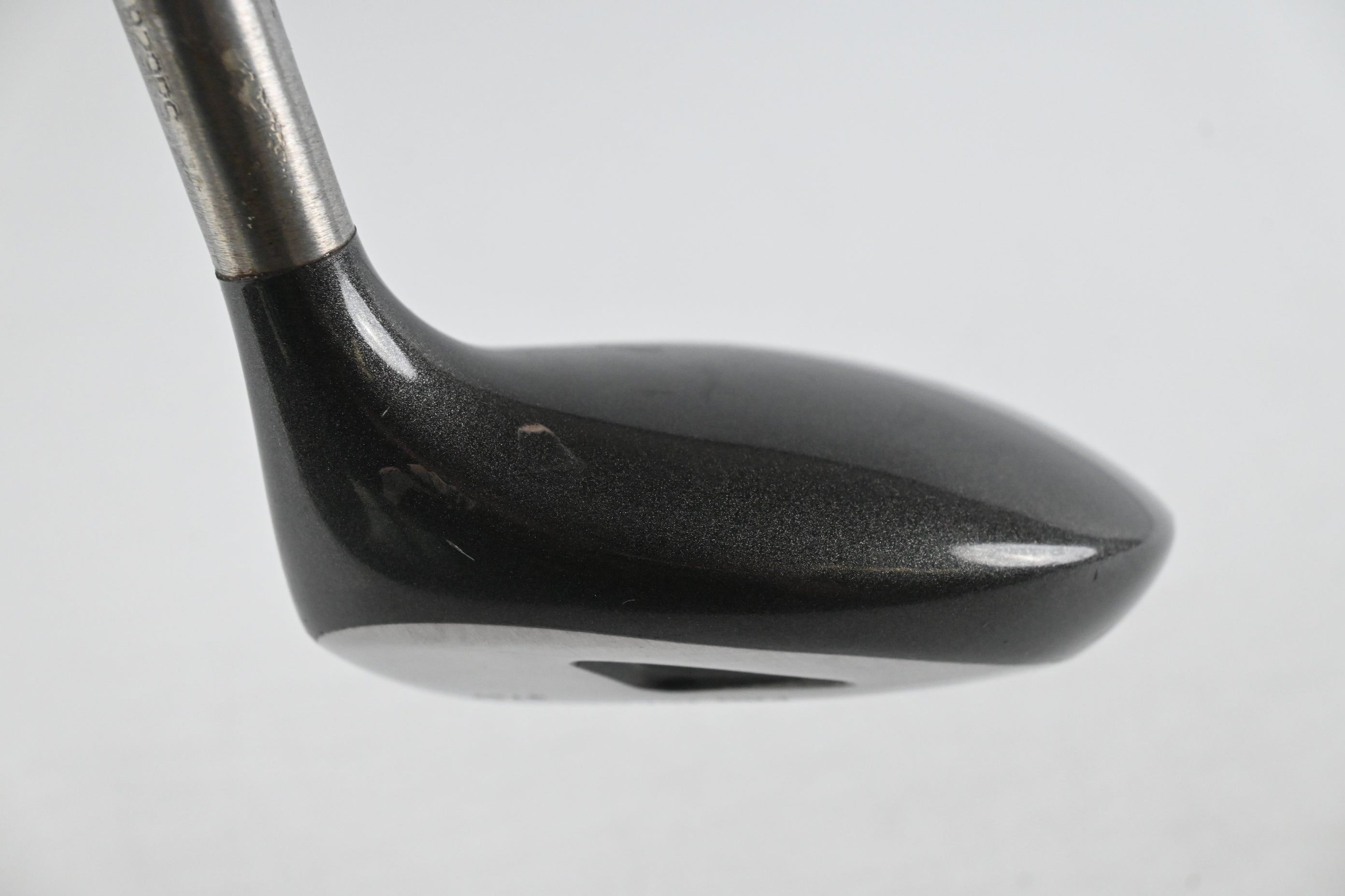 Titleist 975 F #3 Wood / 14.5 Degree / Regular Flex Dynamic Gold Steel Shaft