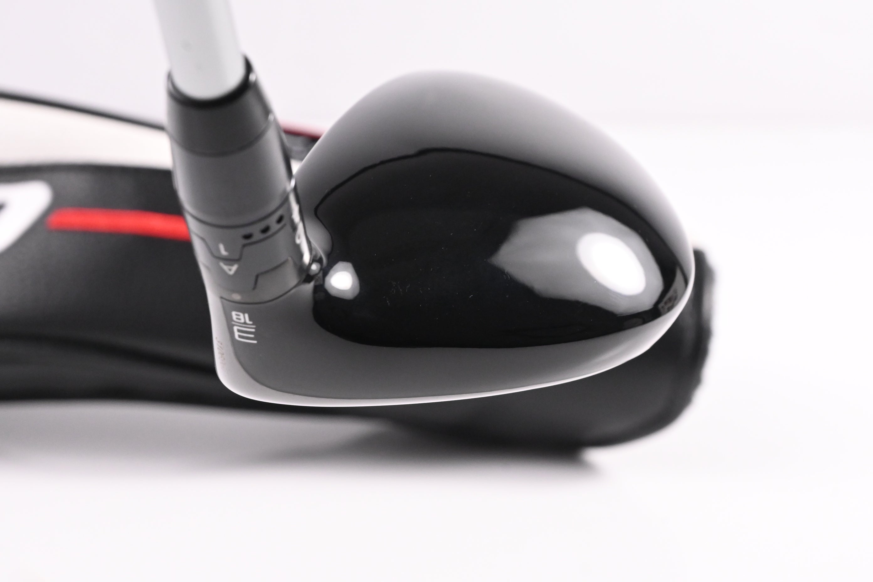 Titleist GT2 #3 Hybrid / 18 Degree / Regular Flex Fujikura Air Speeder 50 Shaft