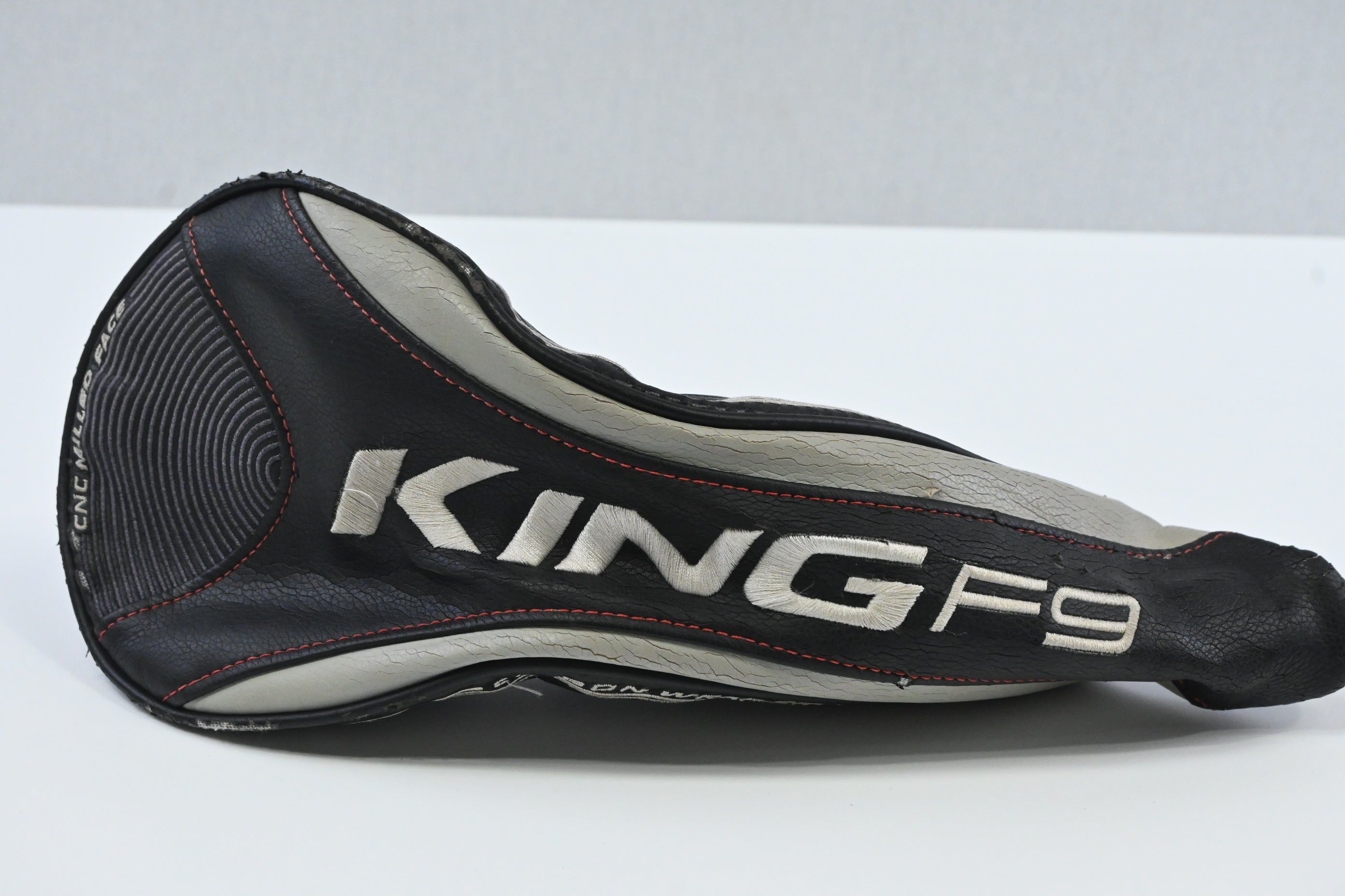 Cobra King F9 Driver / 10.5 Degree / Regular Flex UST Helium 59 Shaft