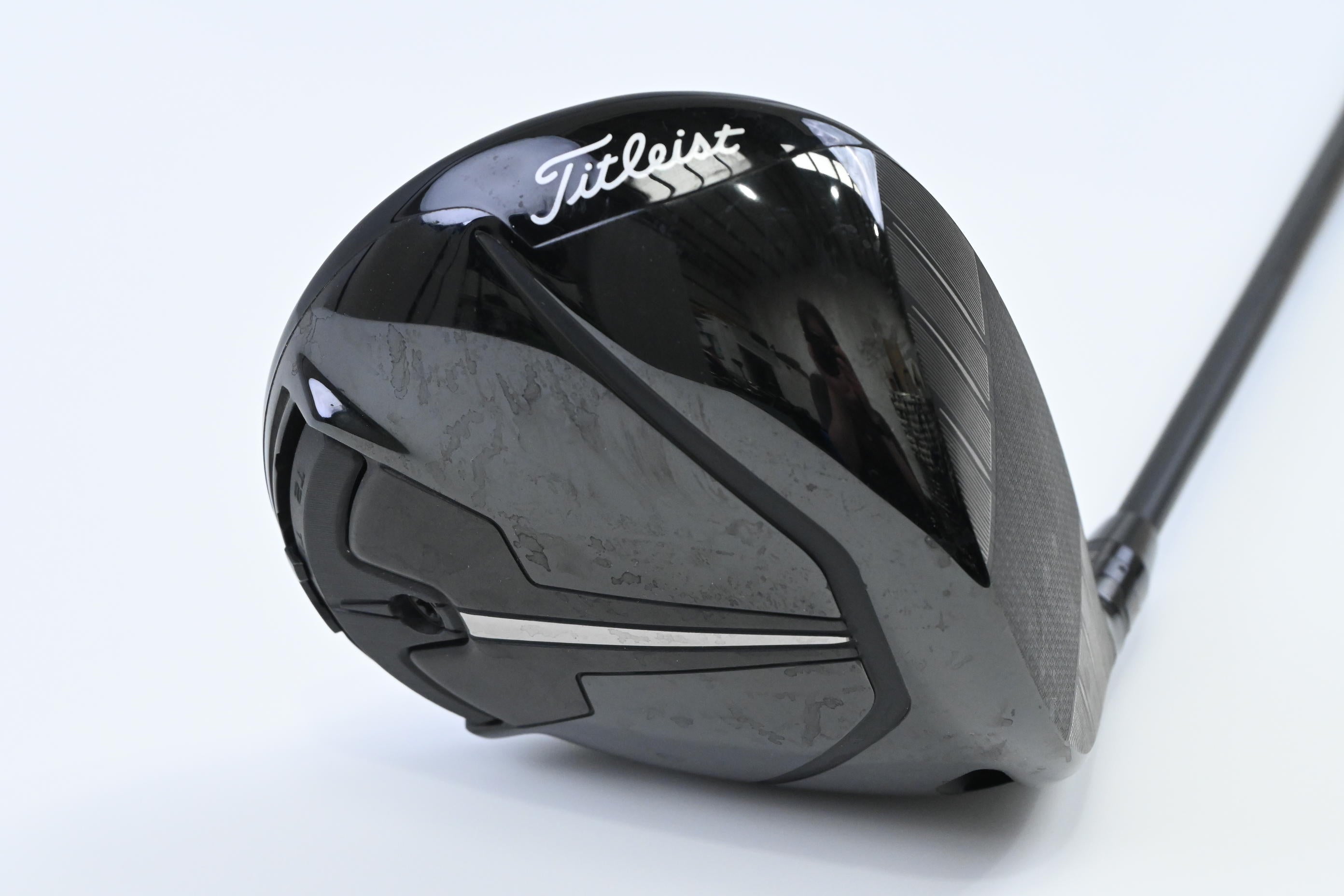 Titleist TSR3 Driver / 9 Degree / Regular Flex HZRDUS Gen4 Red CB 50 Shaft