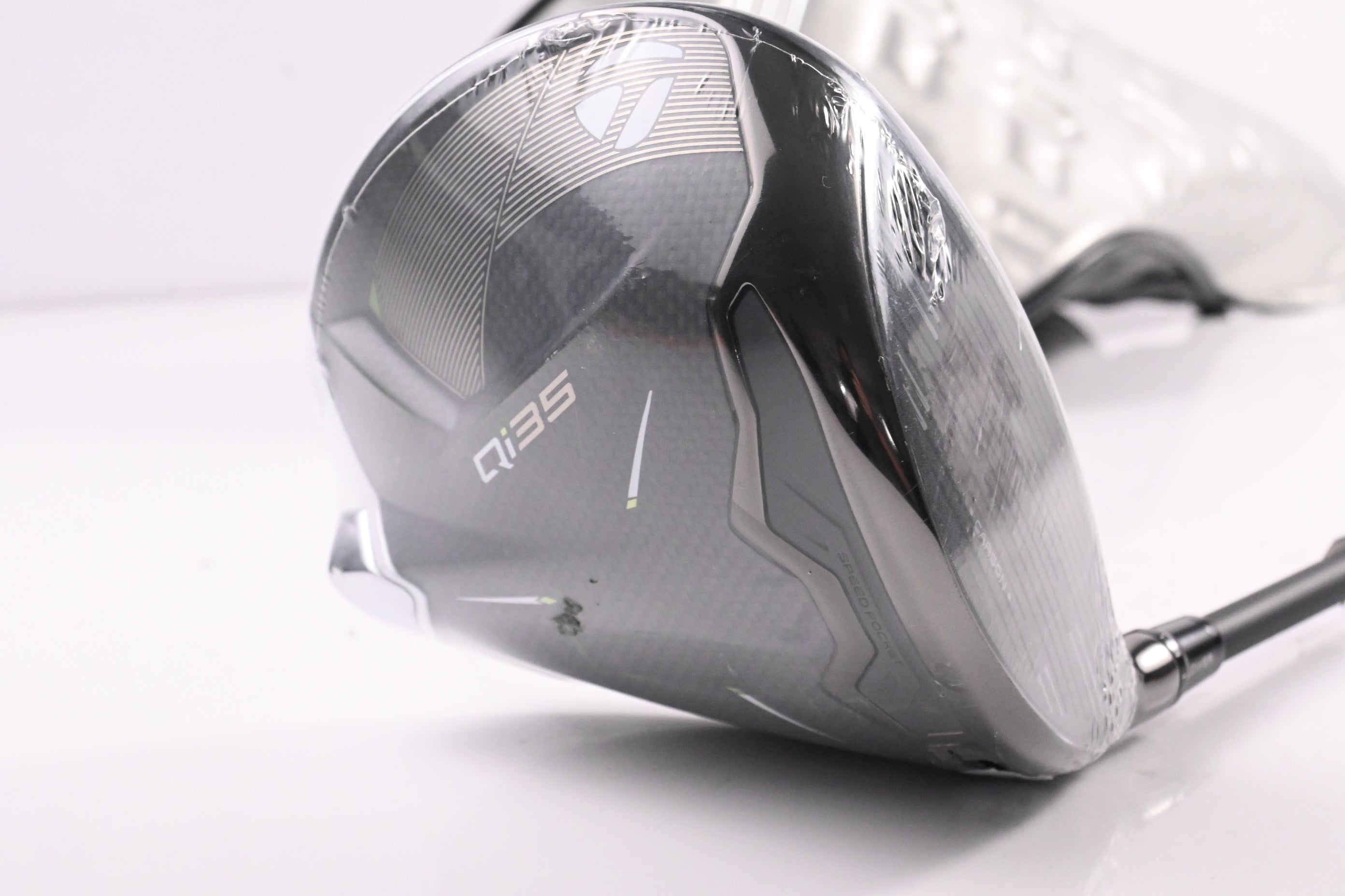 Taylormade Qi35 Max Lite Driver / 12 Degree / Regular Flex Vanquish 4 Shaft