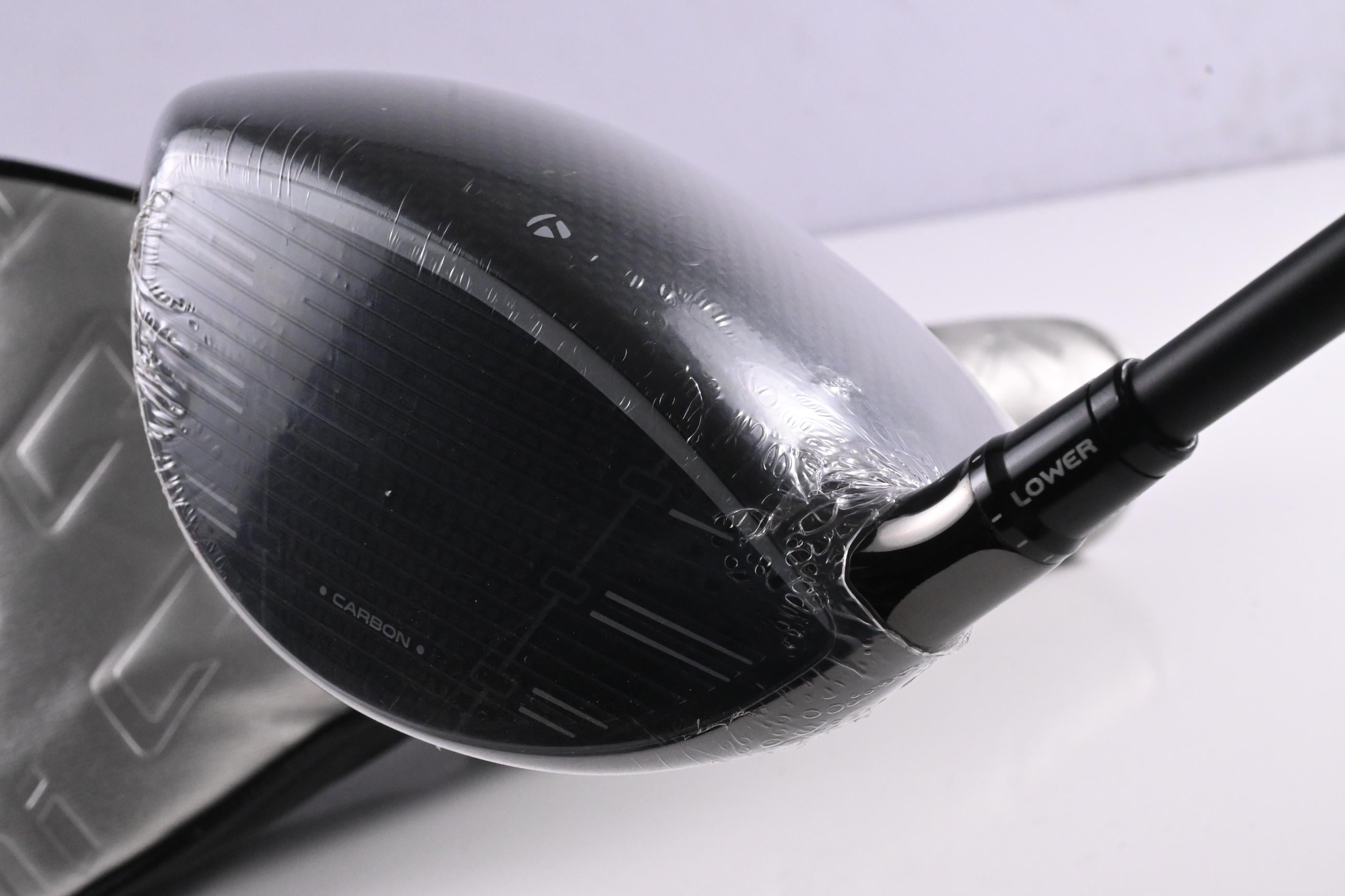 Taylormade Qi35 Driver / 9 Degree / Regular Flex Helium 5 Shaft
