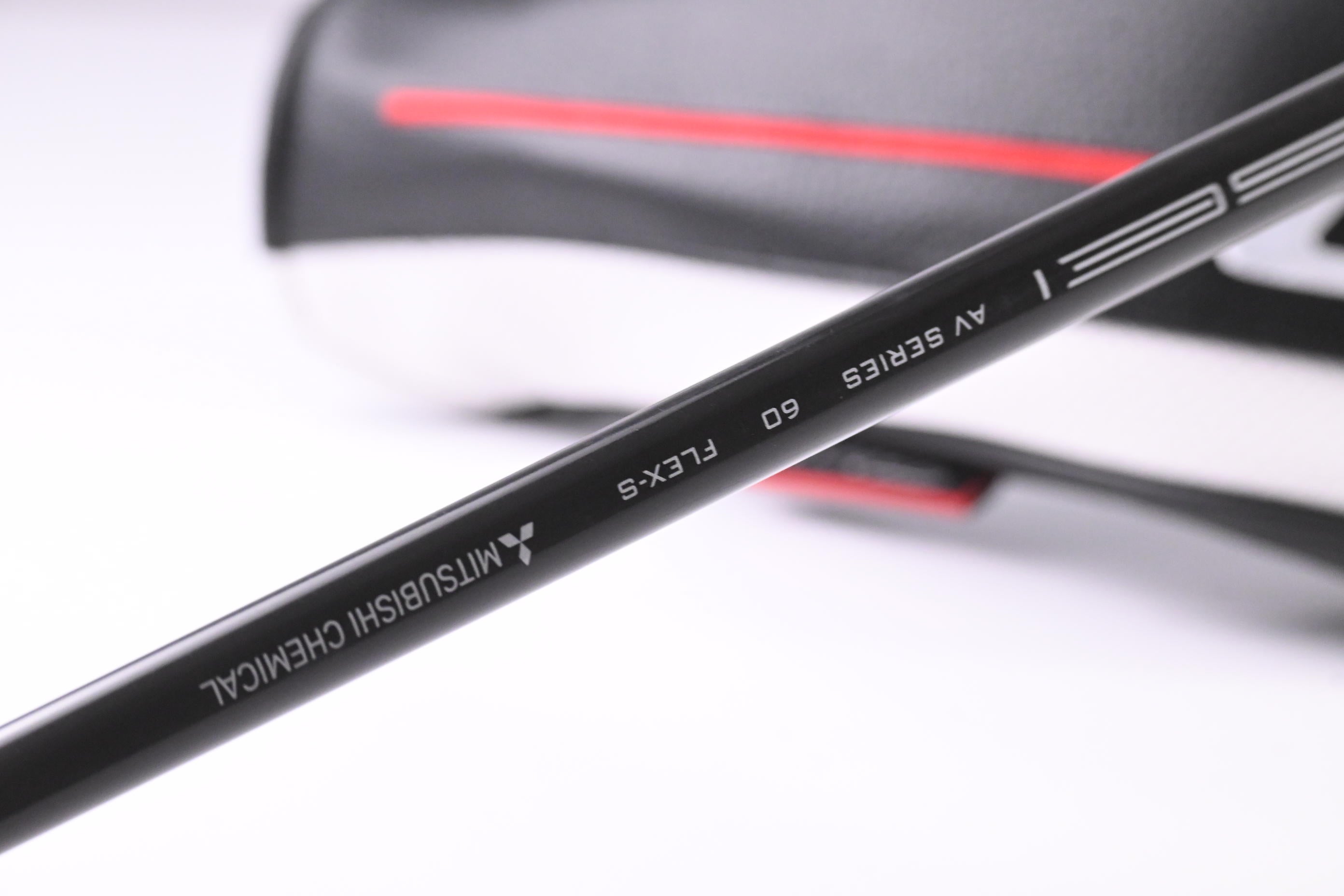 Titleist GT3 #5 Wood / 18 Degree / Stiff Flex Tensei AV Blue 60 Shaft