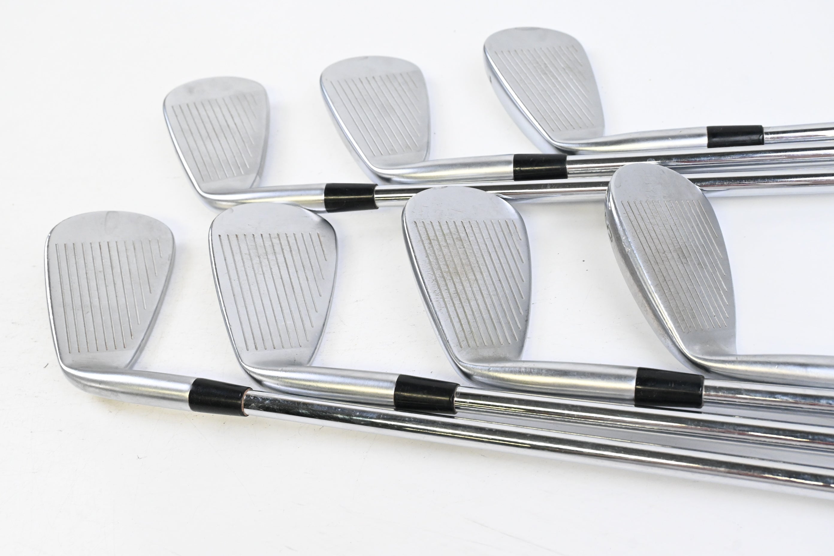 Mizuno JPX 921 Hot Metal Irons / 5-PW+SW / Regular Flex N.S.PRO Modus3 105