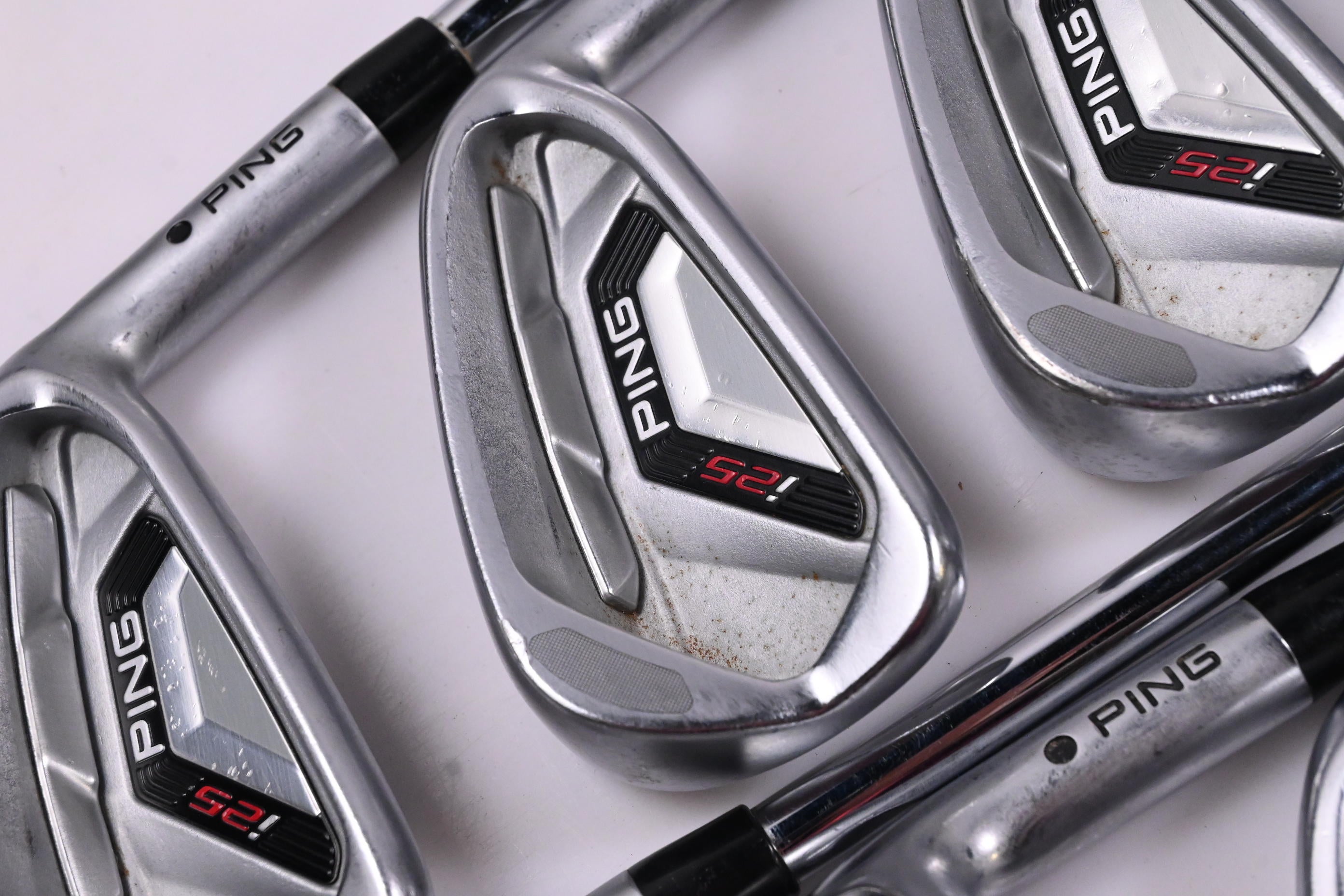 Ping i25 Irons / 4-PW+GW+SW+LW / Black Dot / Regular Flex Ping CFS Shafts