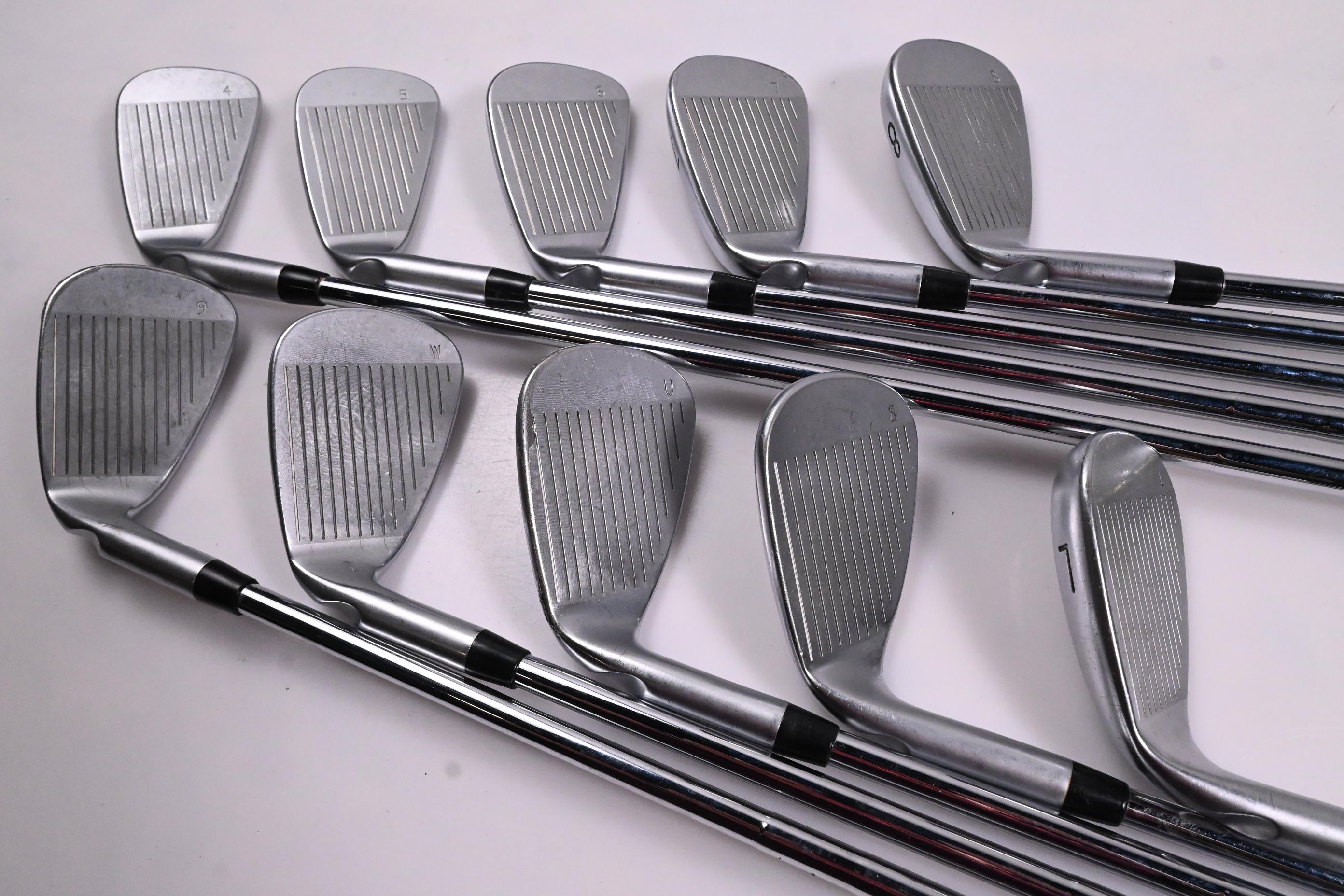 Ping i25 Irons / 4-PW+GW+SW+LW / Black Dot / Regular Flex Ping CFS Shafts
