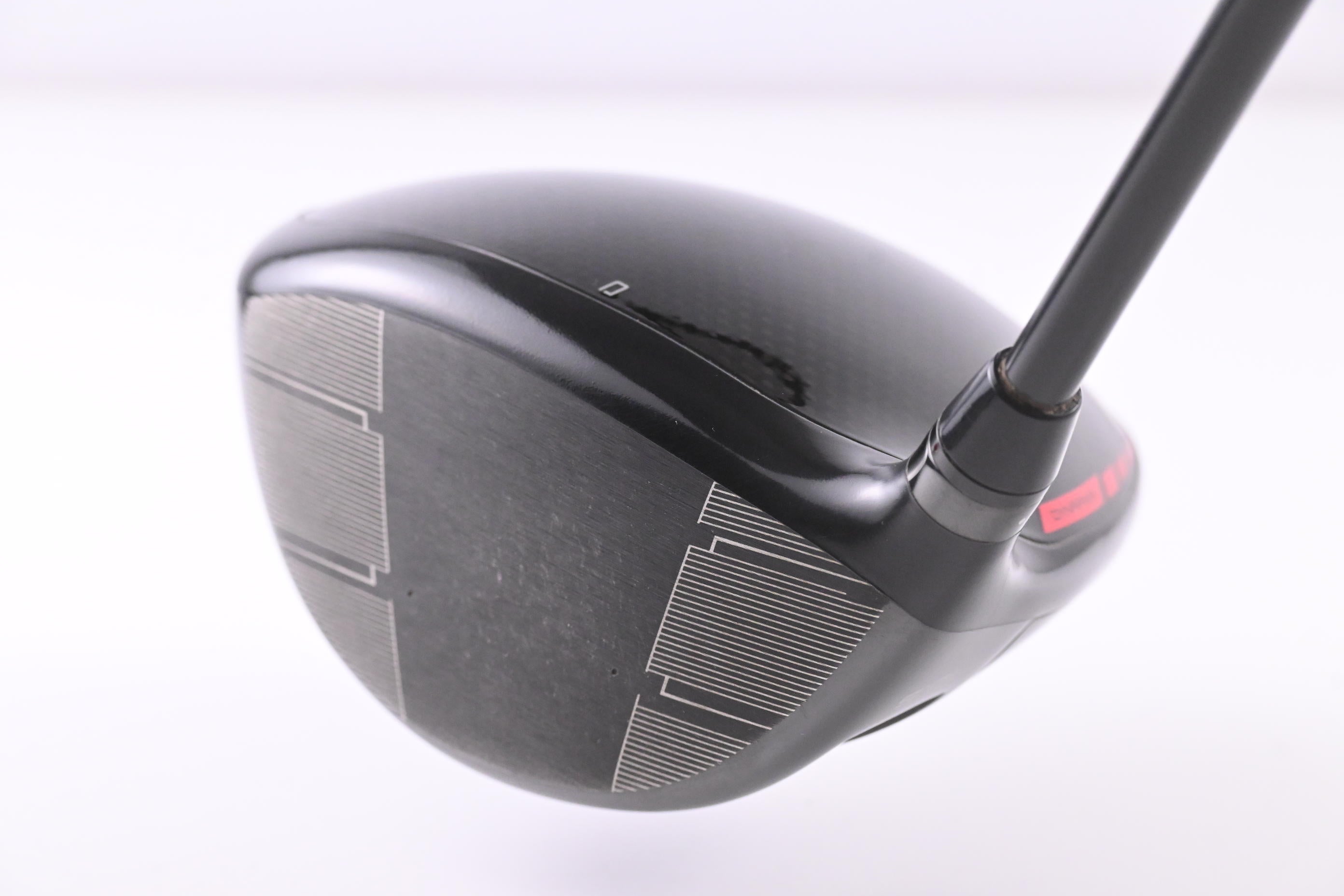 Wilson Dynapower Carbon 2025 Driver / 10.5 Degree / Stiff Flex HZRDUS Smoke RDX