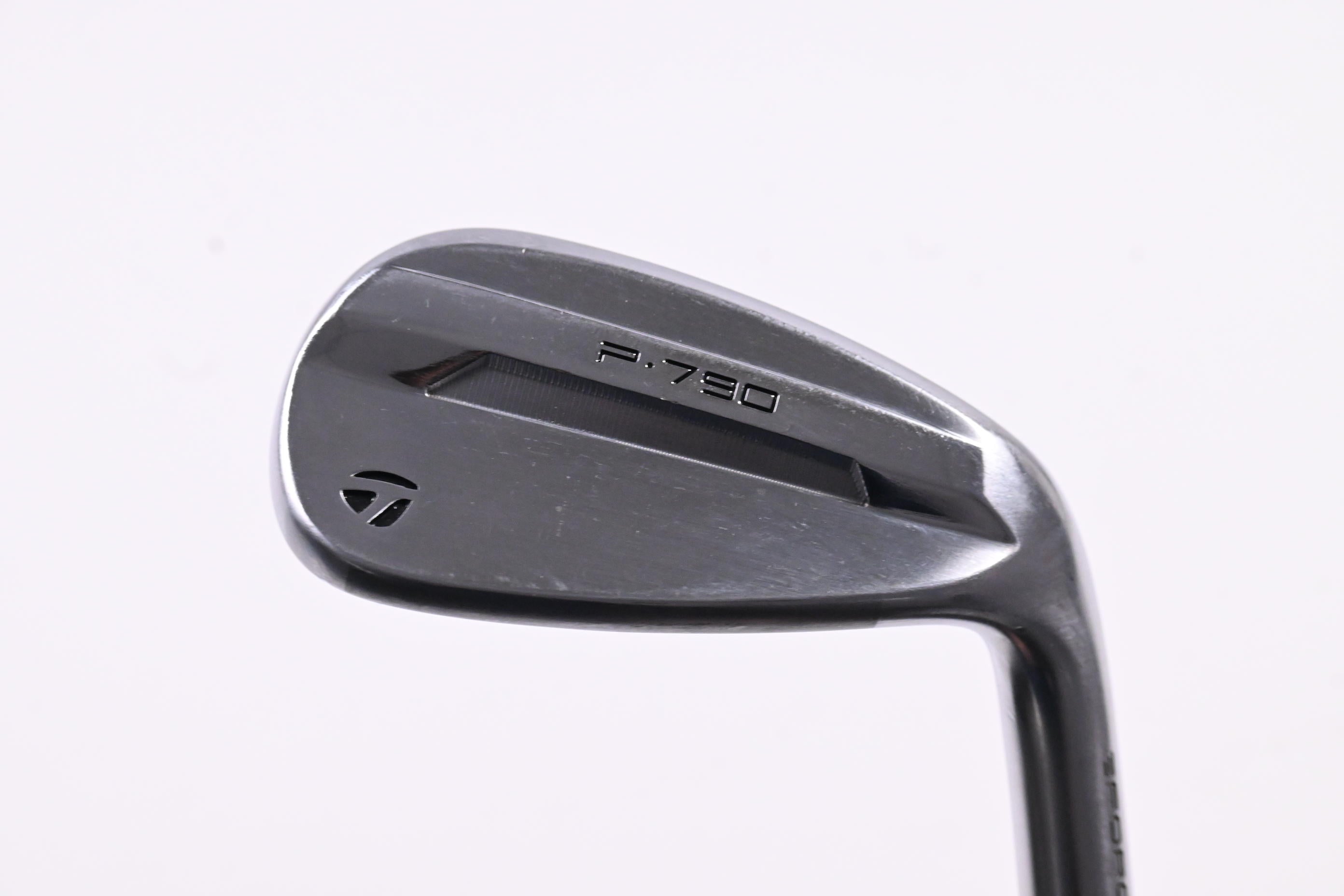 Taylormade P790 2025 Gap Wedge / 49 Degree / Regular Flex Dynamic Gold MID 115