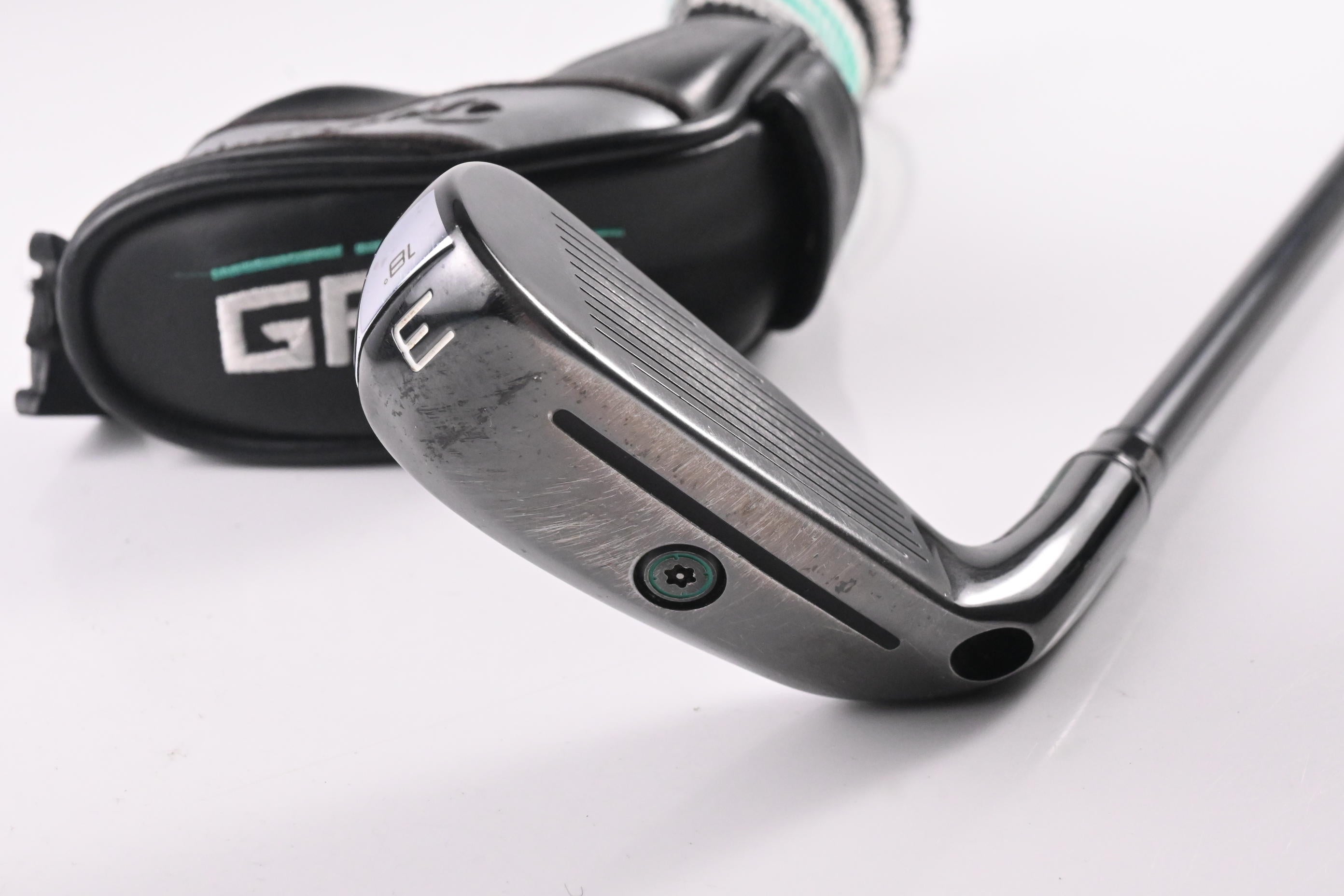 Taylormade GAPR Mid #3 Hybrid / 18 Degree / Stiff Flex KBS Hybrid 80 Shaft
