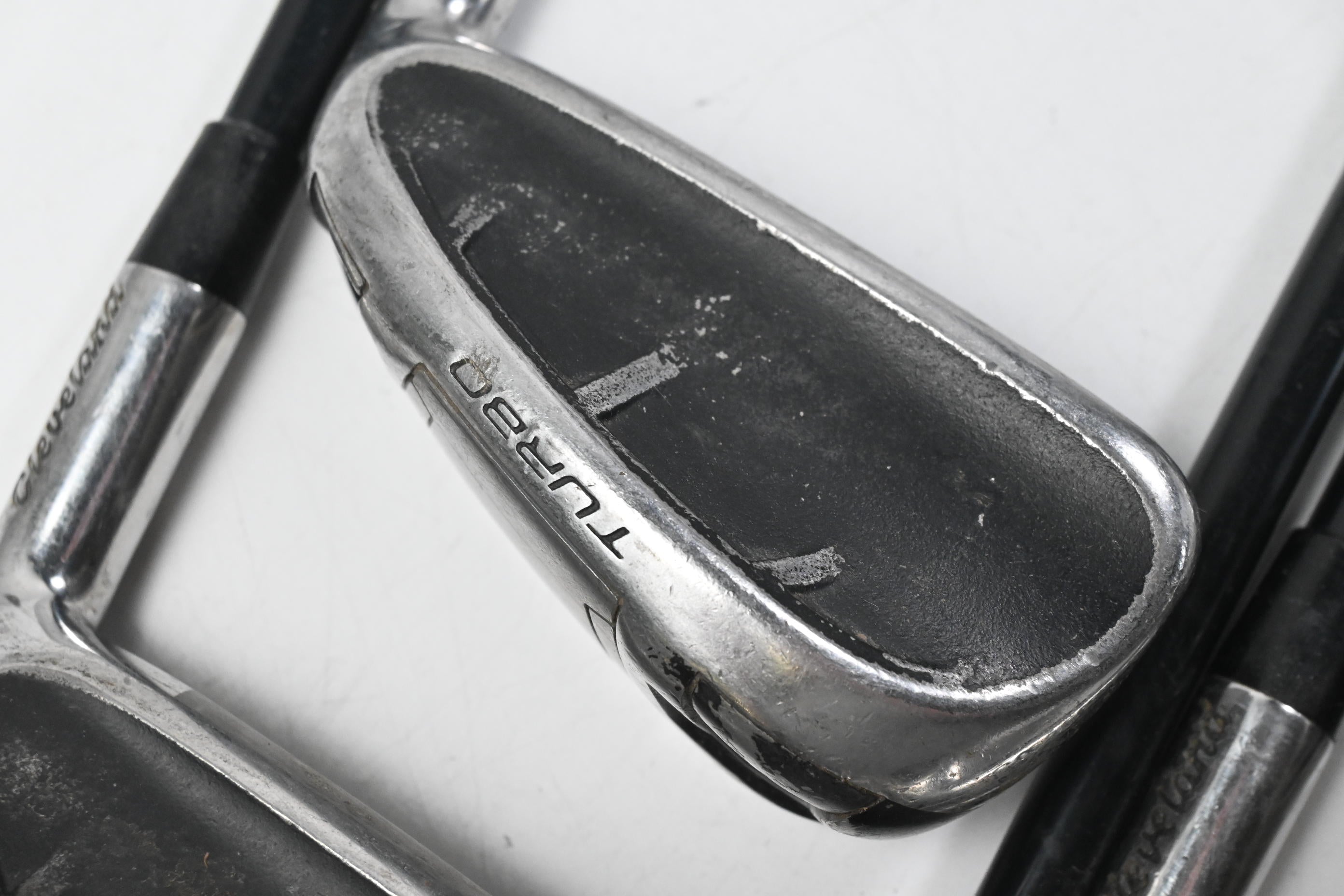 Cleveland Launcher HB Irons / 6-PW / Regular Flex Miyazaki C.Kua 6 Shafts