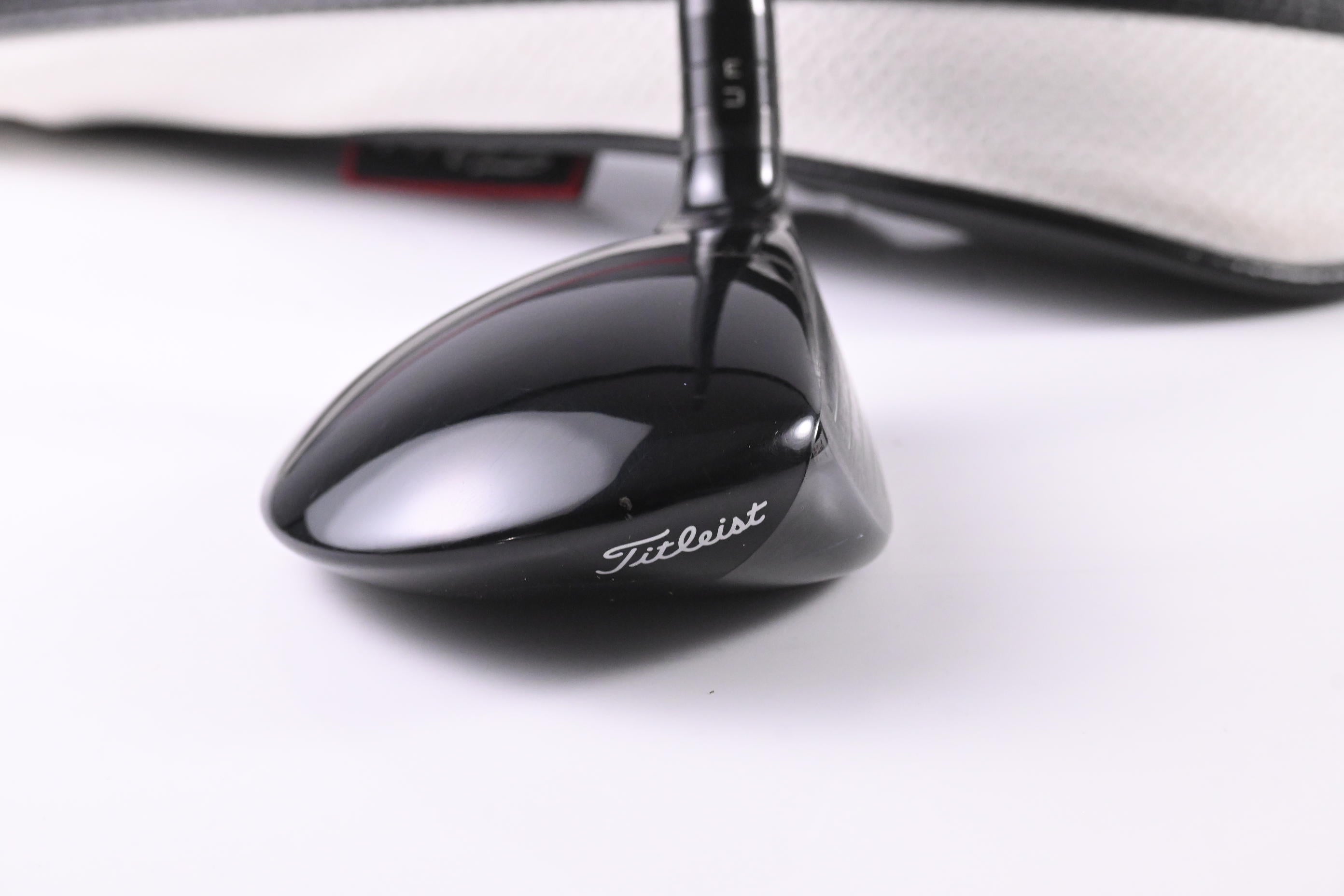 Titleist GT2 #5 Wood / 18 Degree / Stiff Flex HZRDUS Gen5 Black 80 Shaft